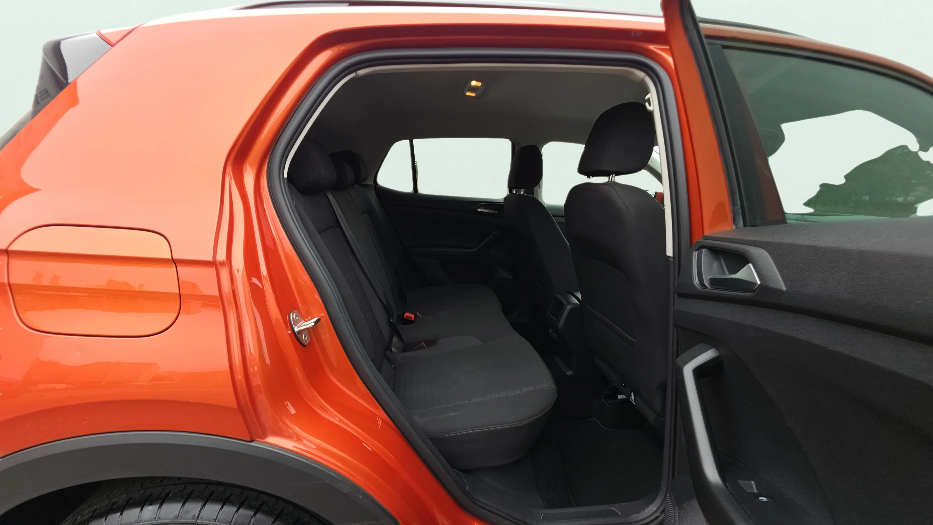 Volkswagen T-Cross Advance 1.0 TSI DSG - foto 11