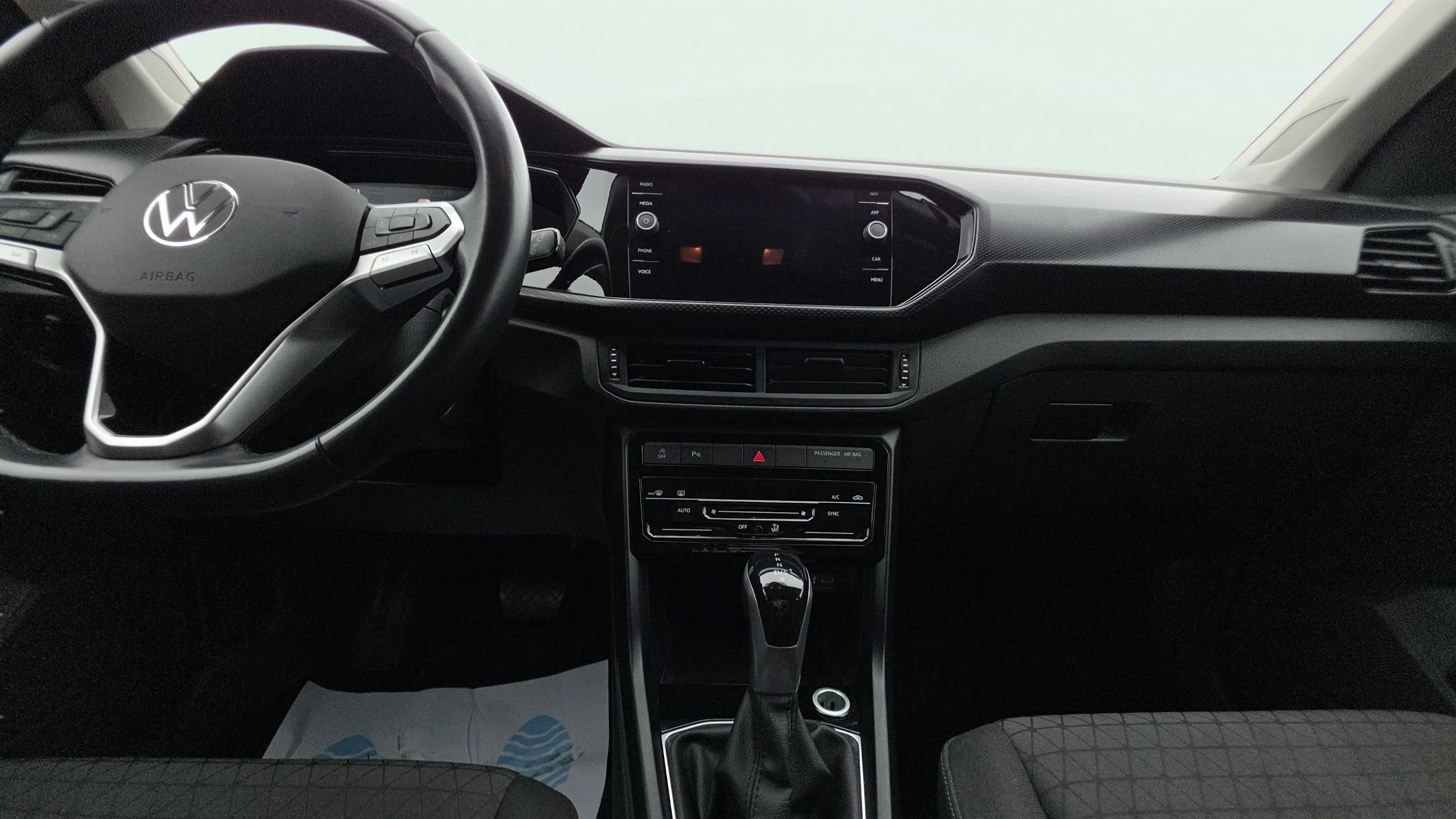 Volkswagen T-Cross Advance 1.0 TSI DSG - foto 14