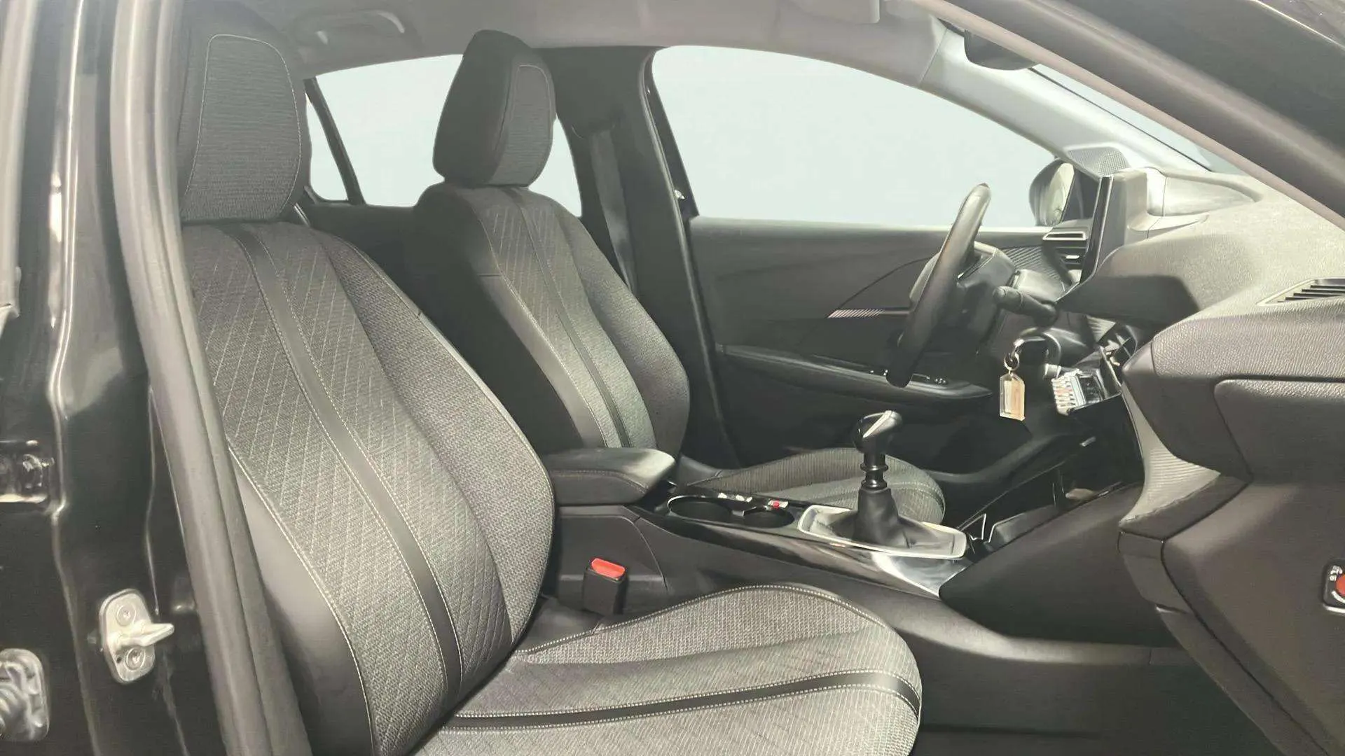 Peugeot 208 Allure Gasolina 100 - foto 14