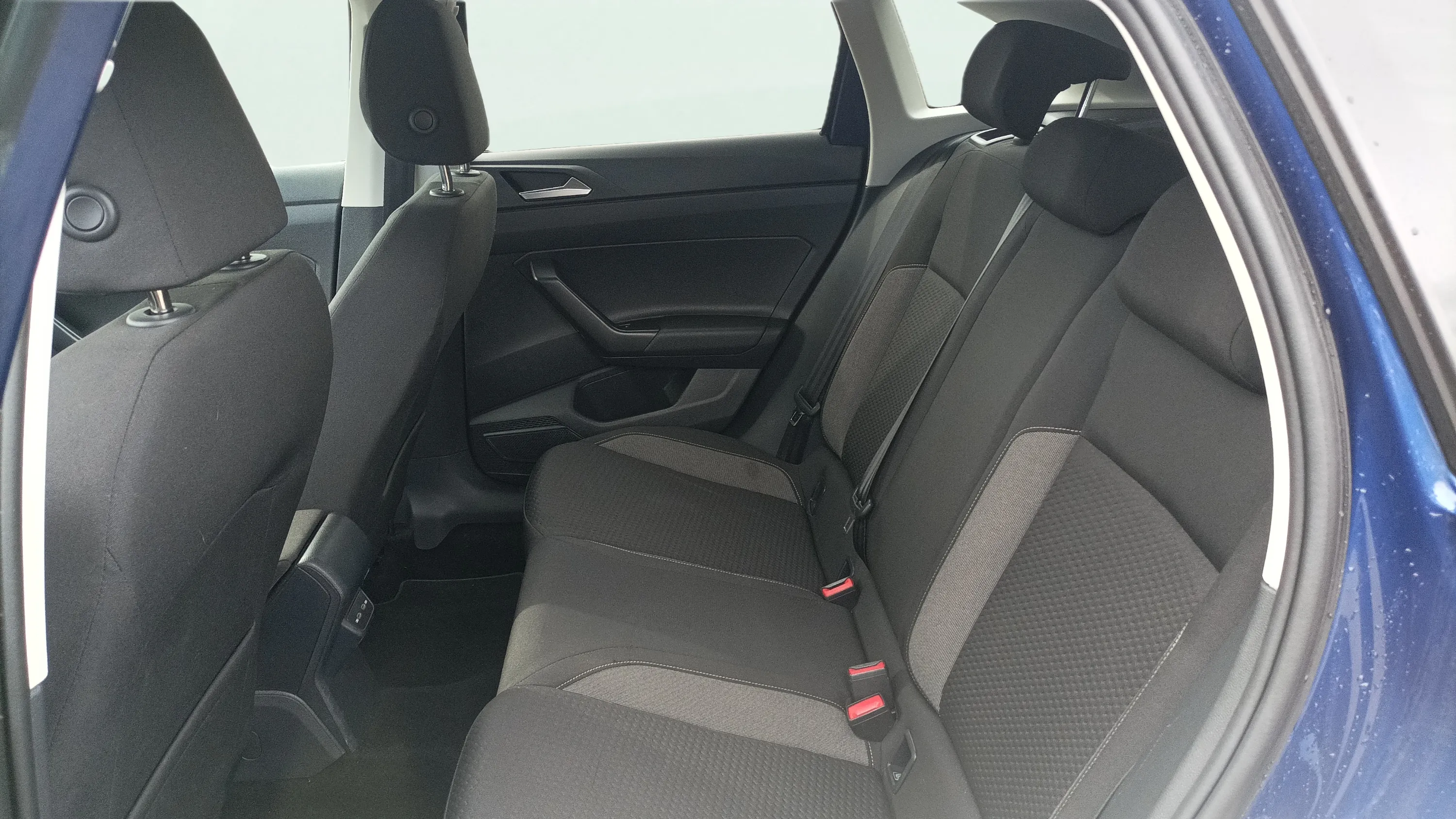 Volkswagen Taigo Life 1.0 TSI DSG - foto 24