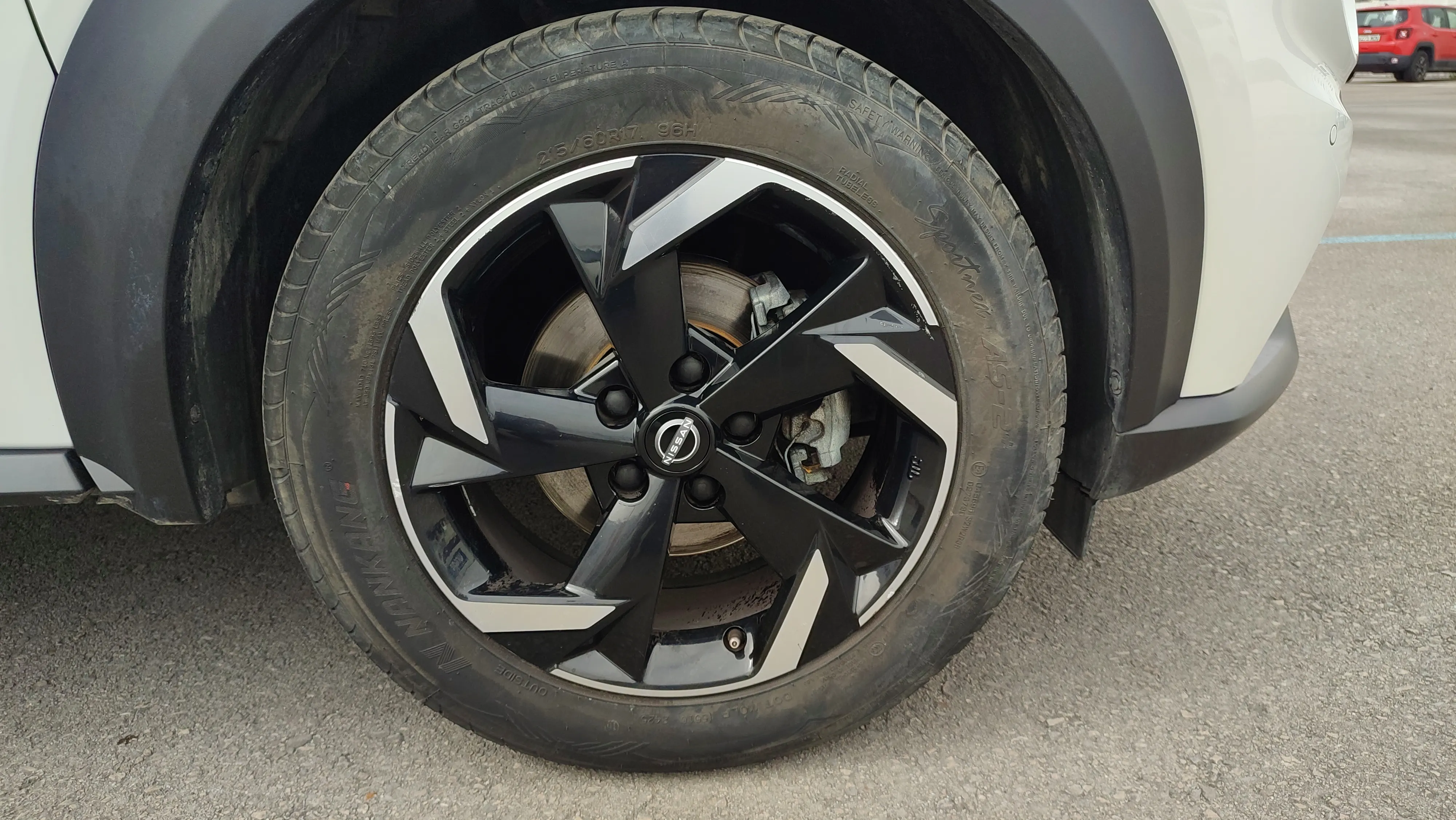 Nissan Juke DIG-T N-Connecta - foto 31