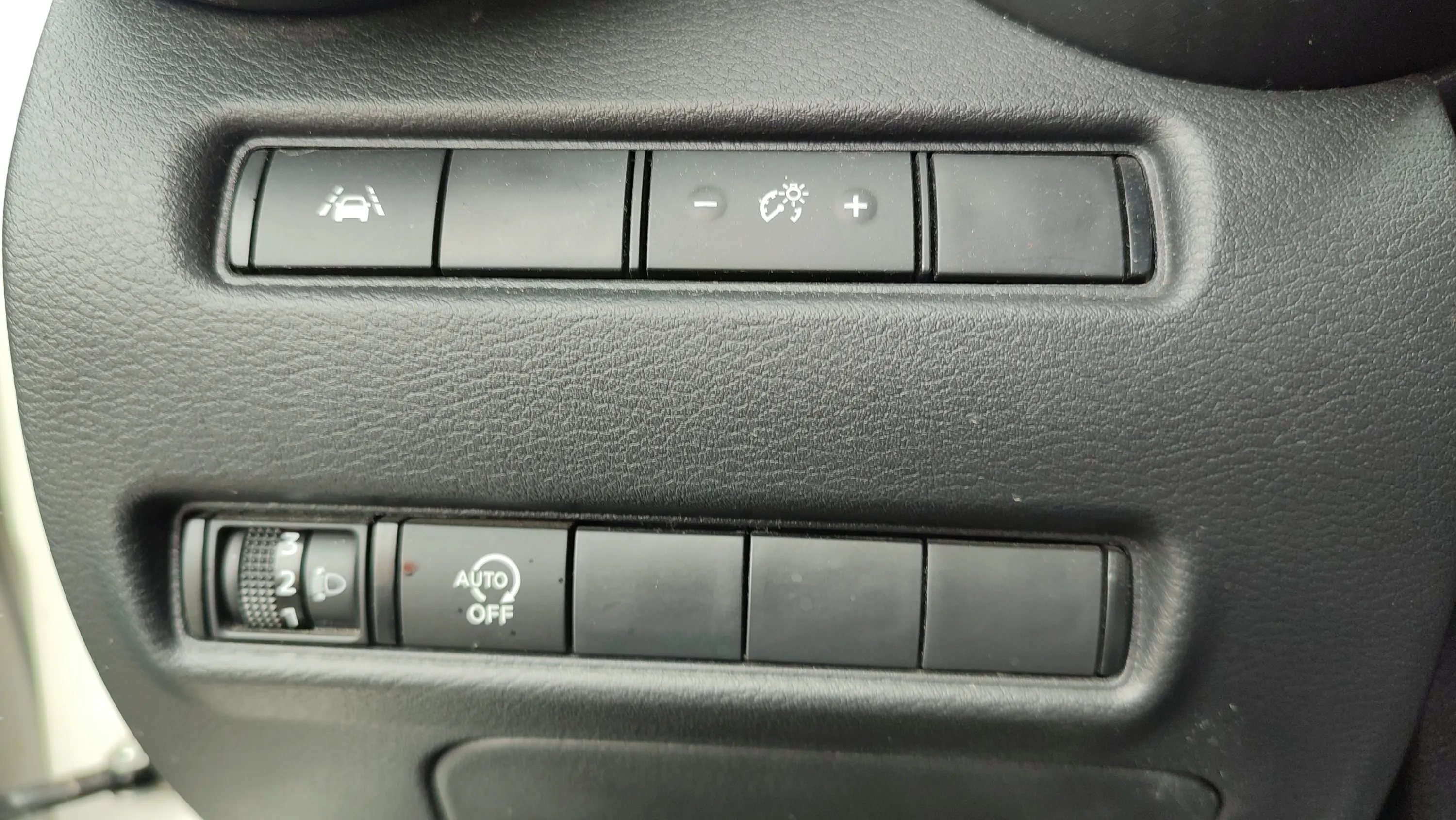 Nissan Juke DIG-T N-Connecta - foto 19