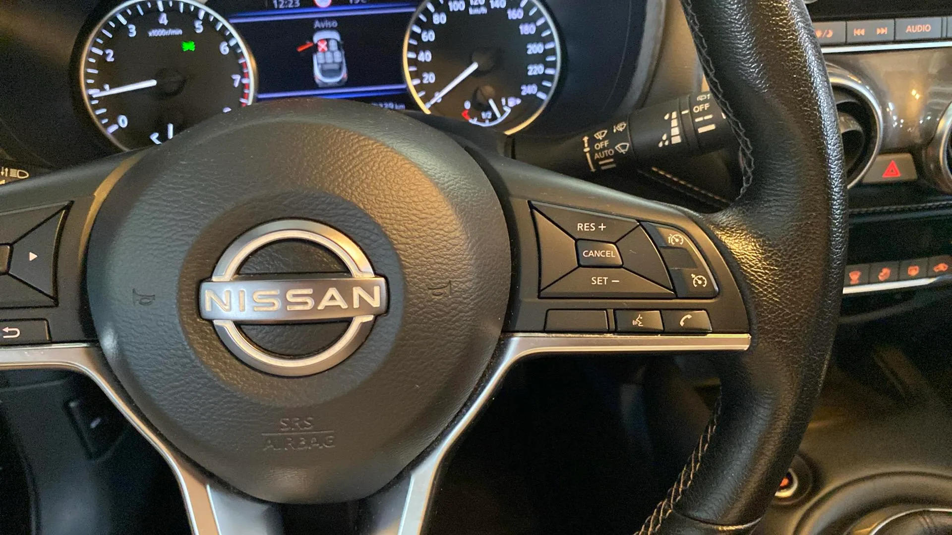 Nissan Juke DIG-T N-Connecta - foto 9