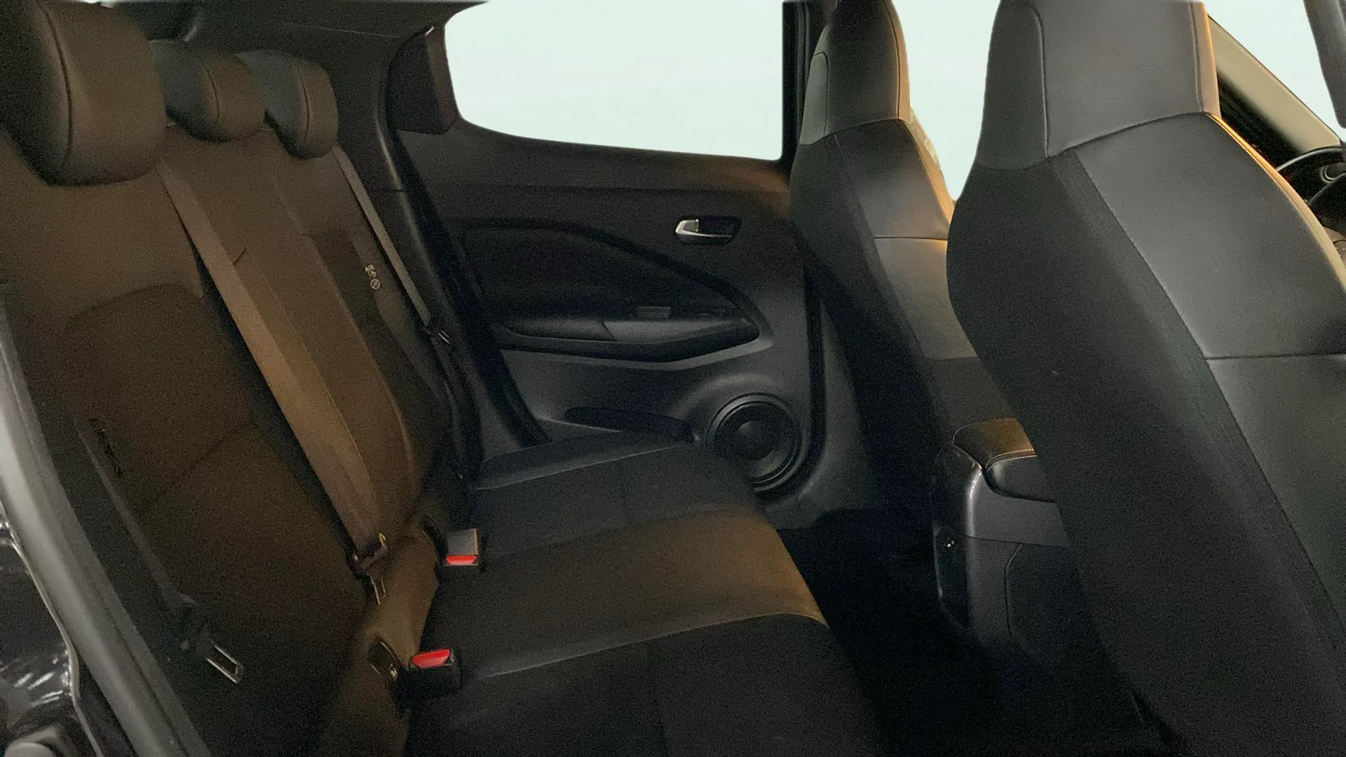 Nissan Juke DIG-T N-Connecta - foto 23