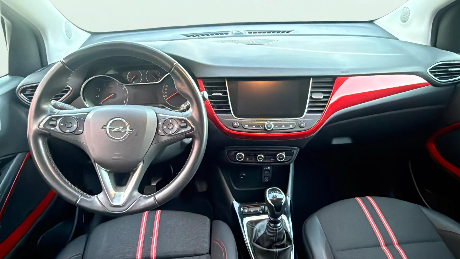 Opel Crossland 1.2 GS - foto 16