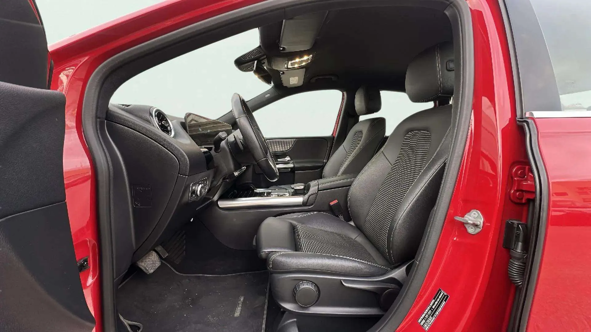 Mercedes-Benz Clase B B 200 d - foto 13