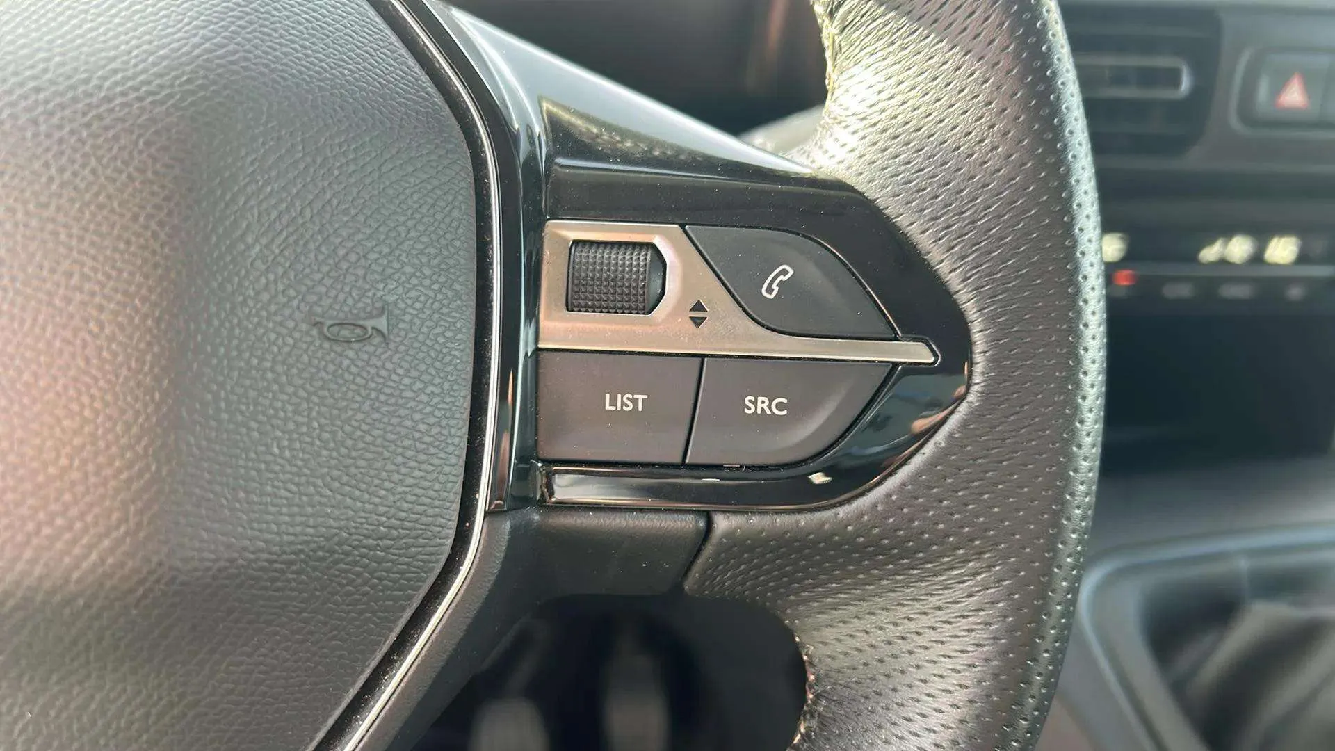 Peugeot Rifter GT Line Long BlueHDi - foto 14