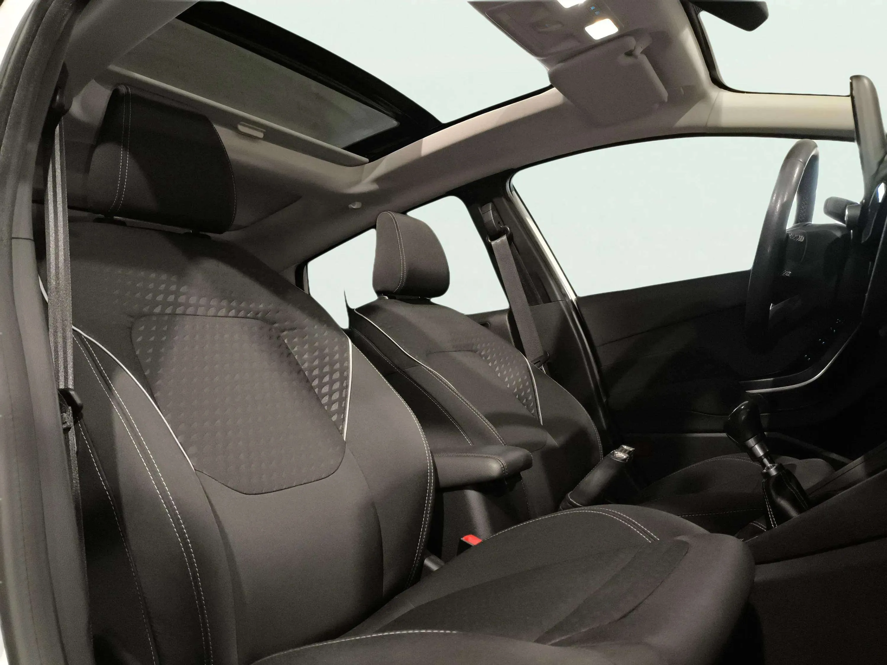 Ford Fiesta 1.0 EcoBoost ST-Line - foto 14