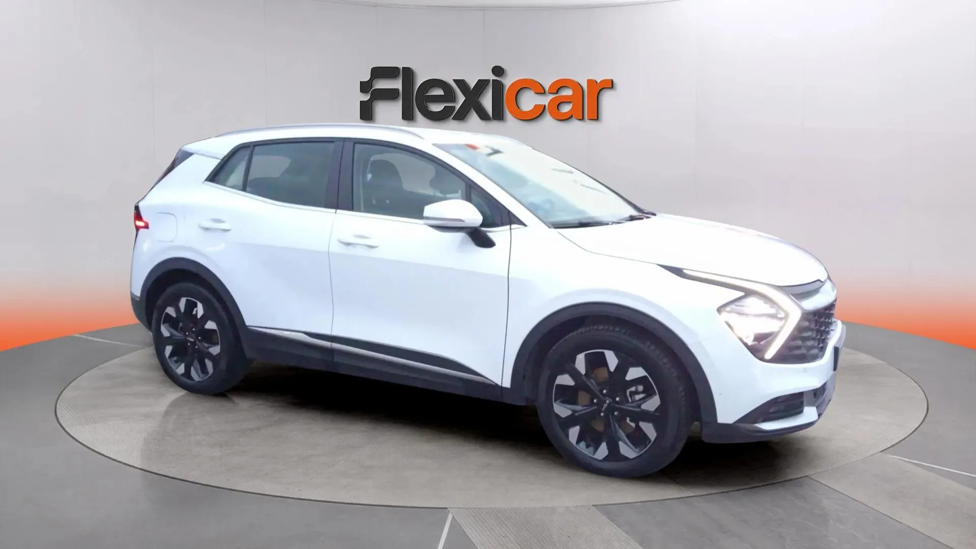 Kia Sportage 1.6 T-GDi PHEV Drive 4x4 - foto 6