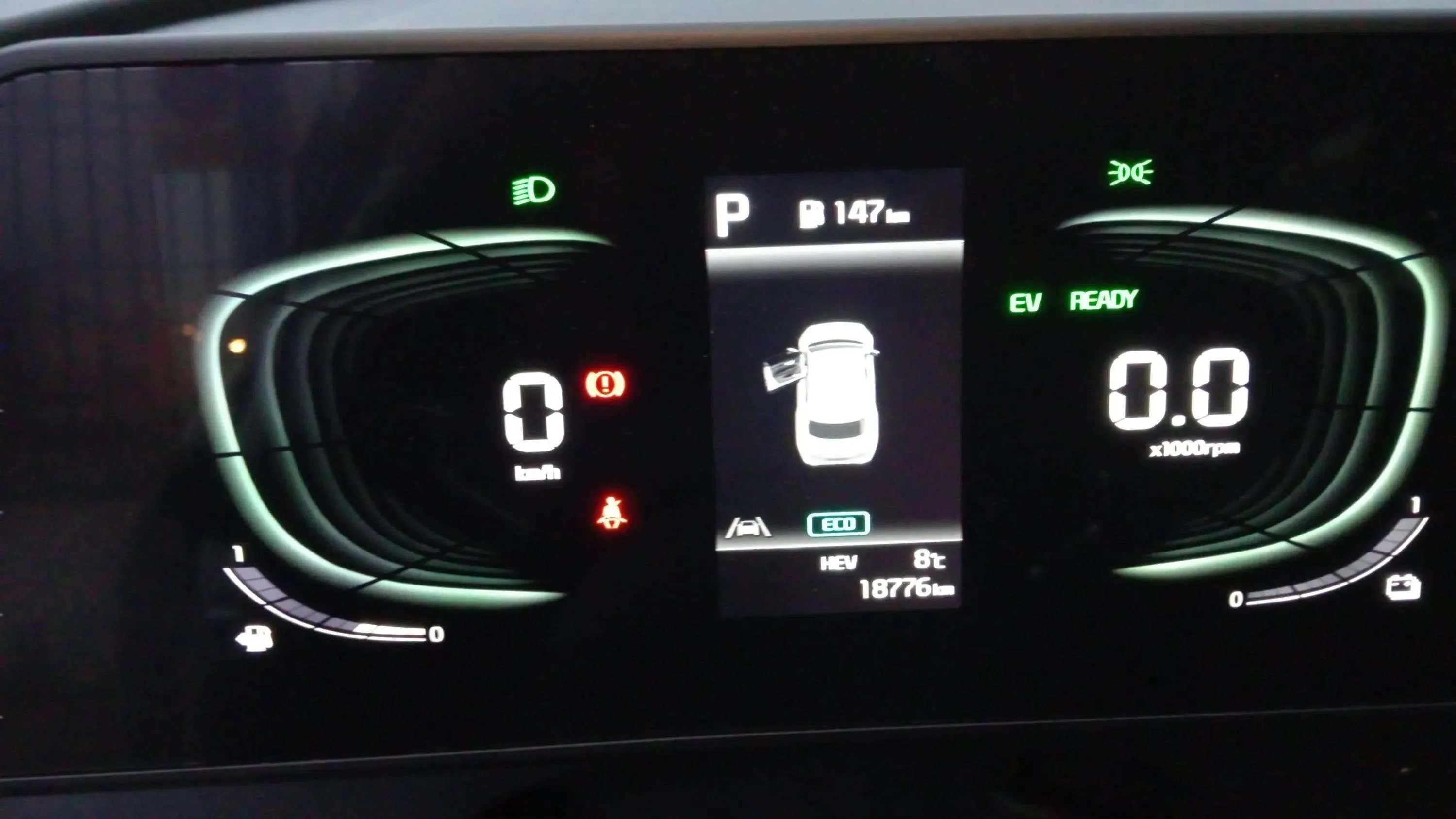 Kia Sportage 1.6 T-GDi PHEV Drive 4x4 - foto 18