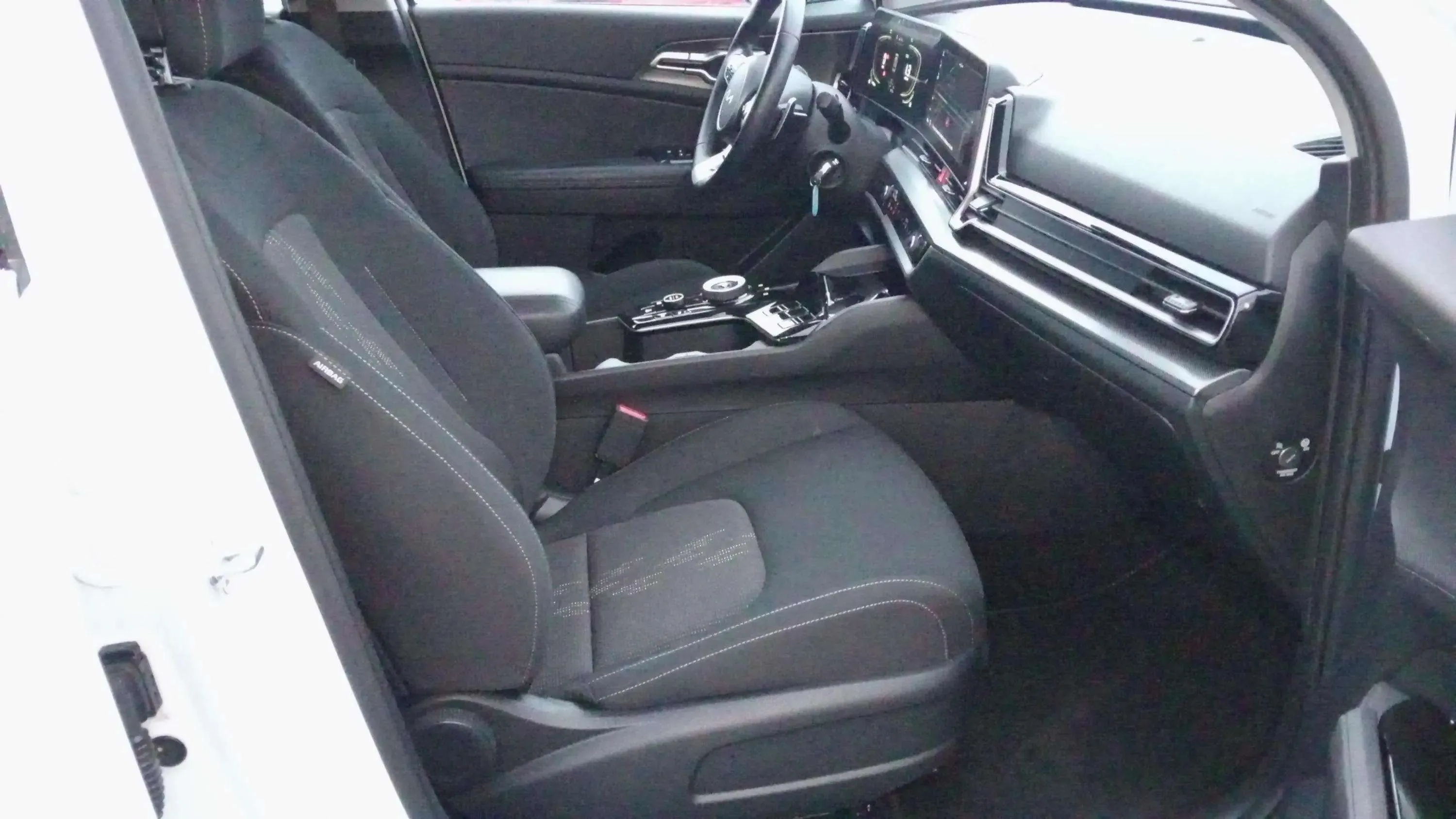 Kia Sportage 1.6 T-GDi PHEV Drive 4x4 - foto 19