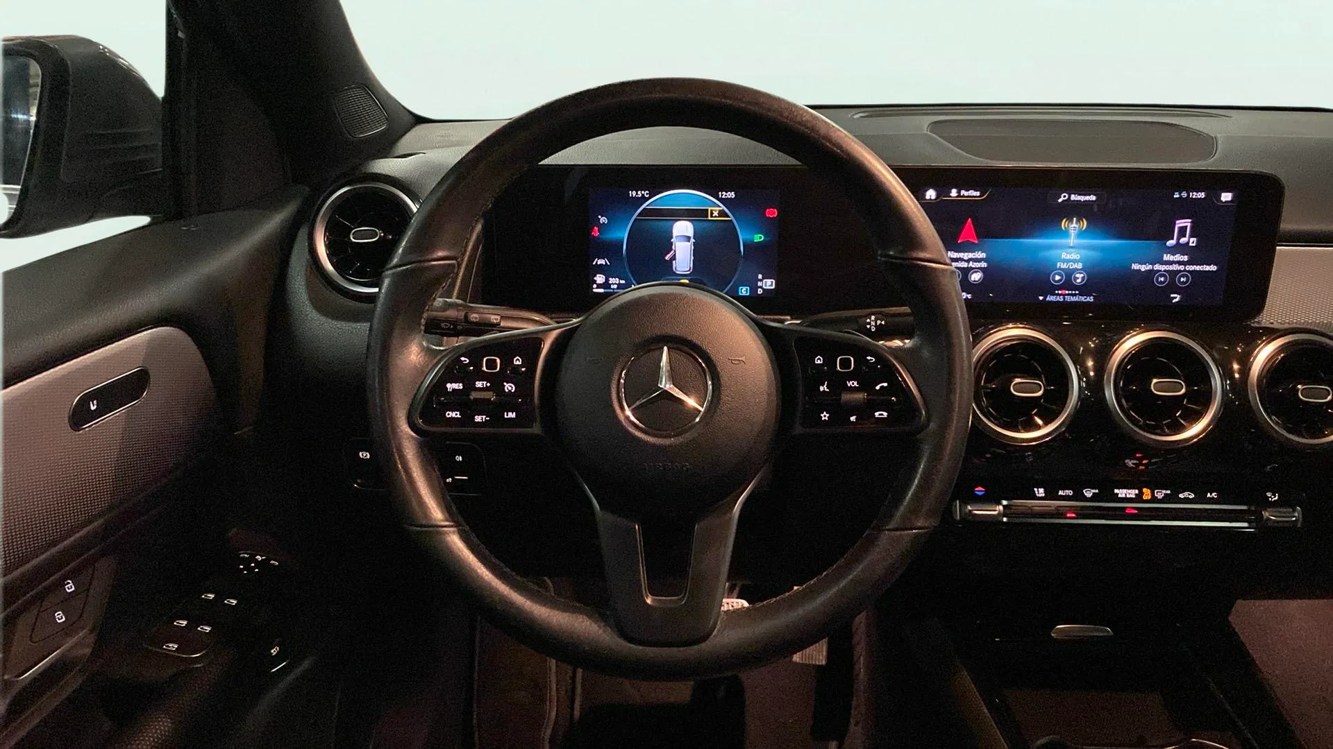 Mercedes-Benz GLB 2.0 GLB 200 D DCT - foto 23
