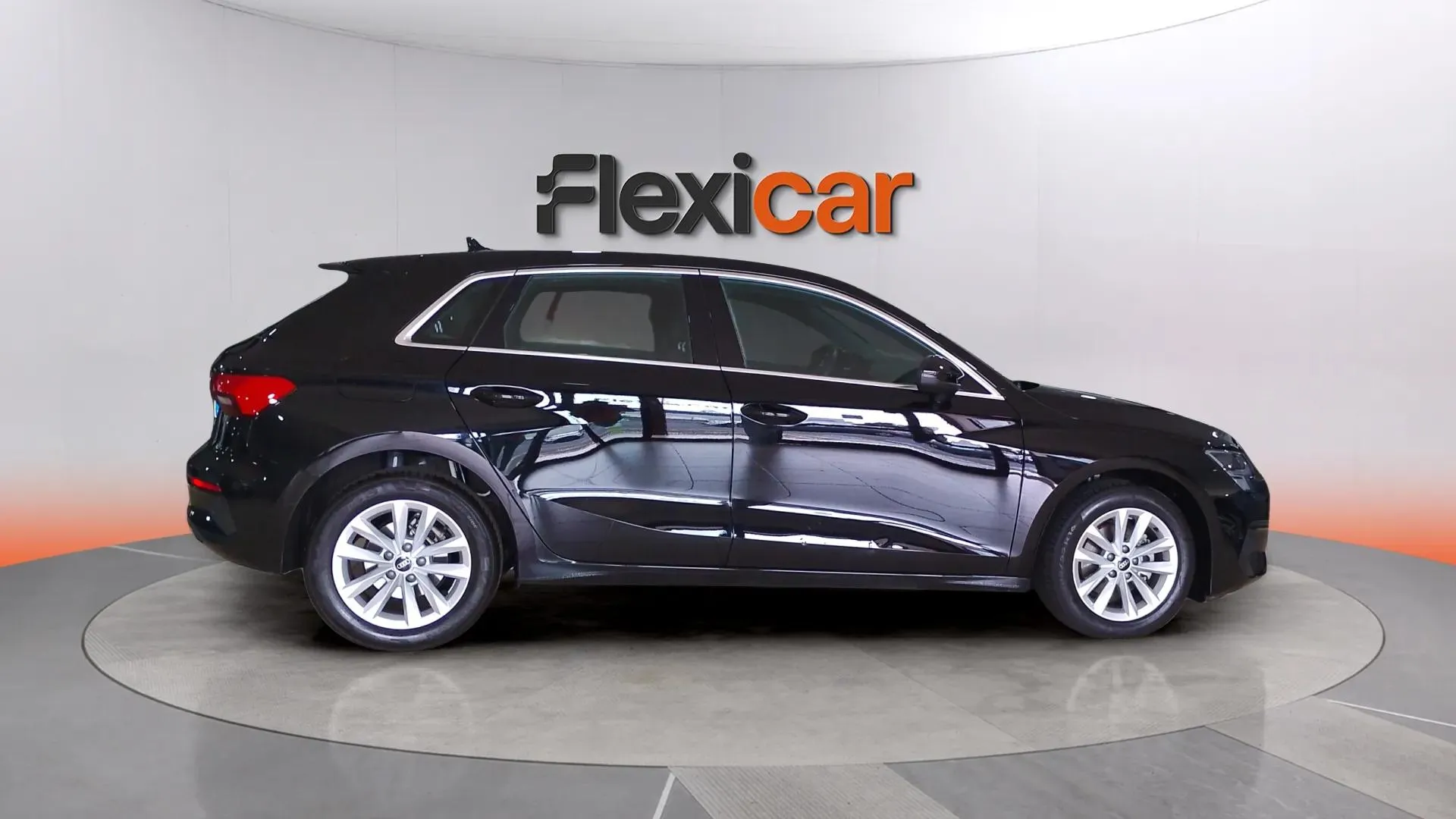 Audi A3 Sportback 30 TFSI S tronic - foto 2