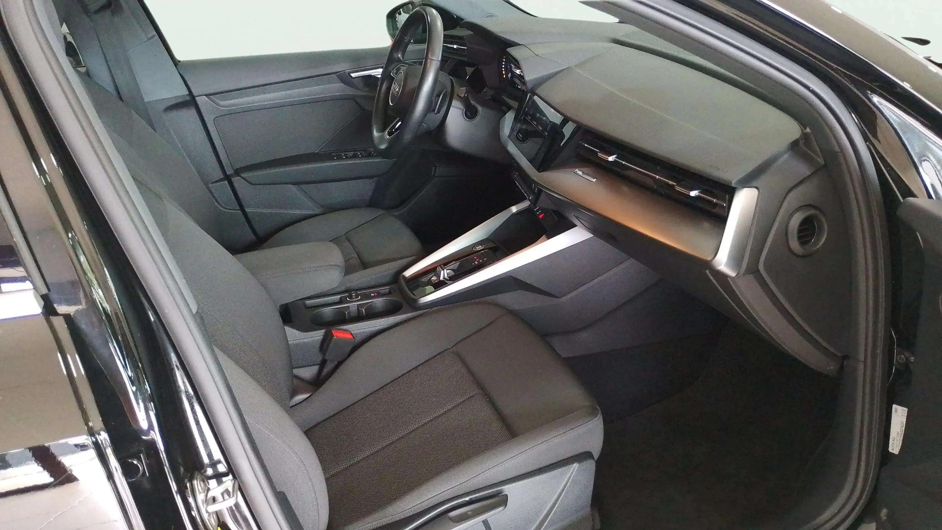 Audi A3 Sportback 30 TFSI S tronic - foto 10
