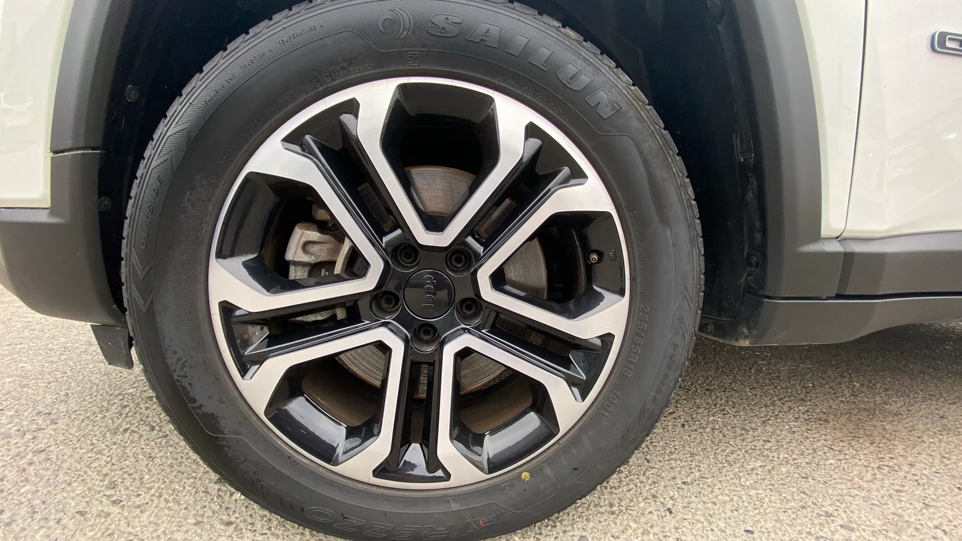 Jeep Compass 4xe 1.3 PHEV Limited AWD - foto 18
