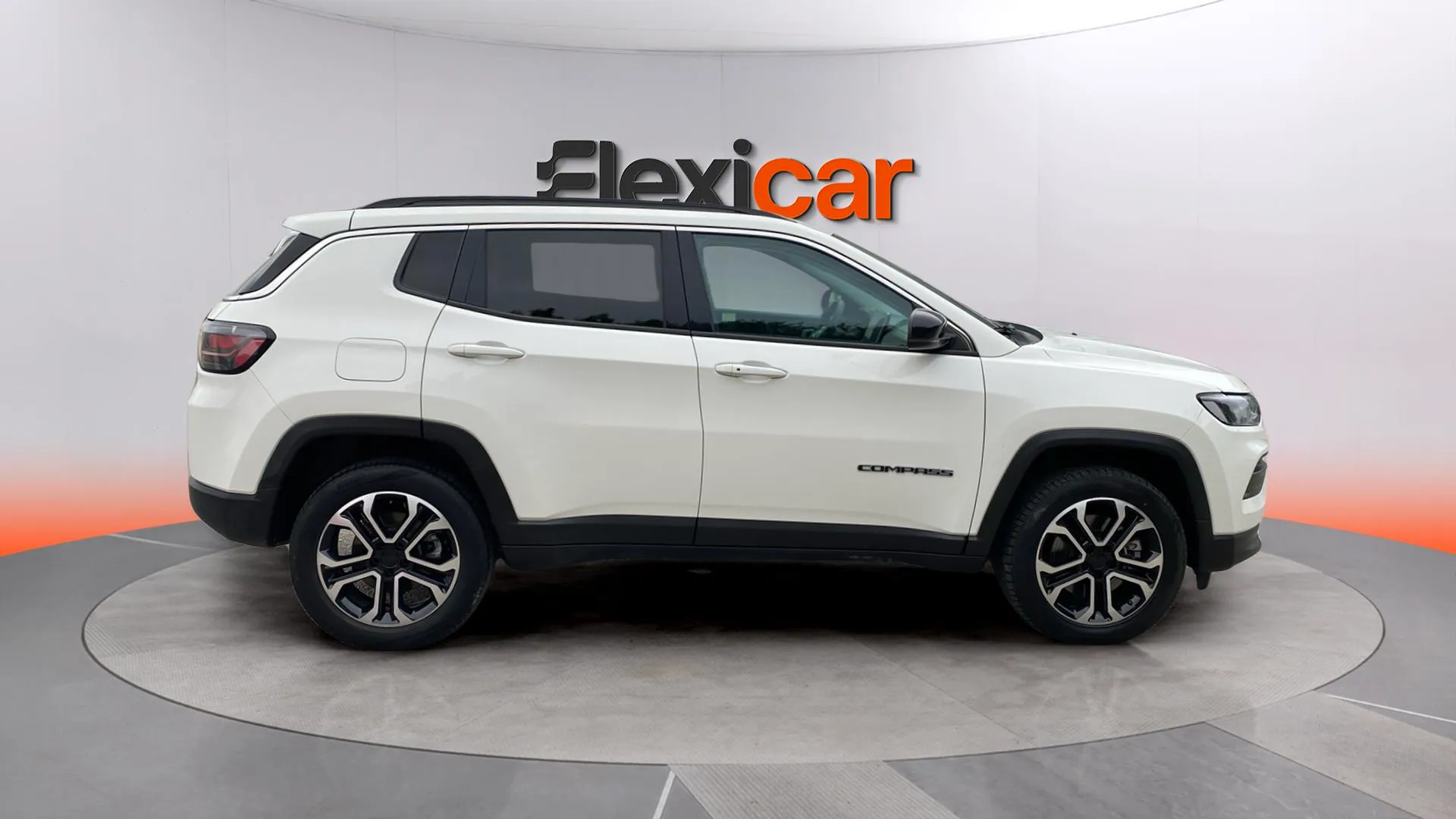 Jeep Compass 4xe 1.3 PHEV Limited AWD - foto 7