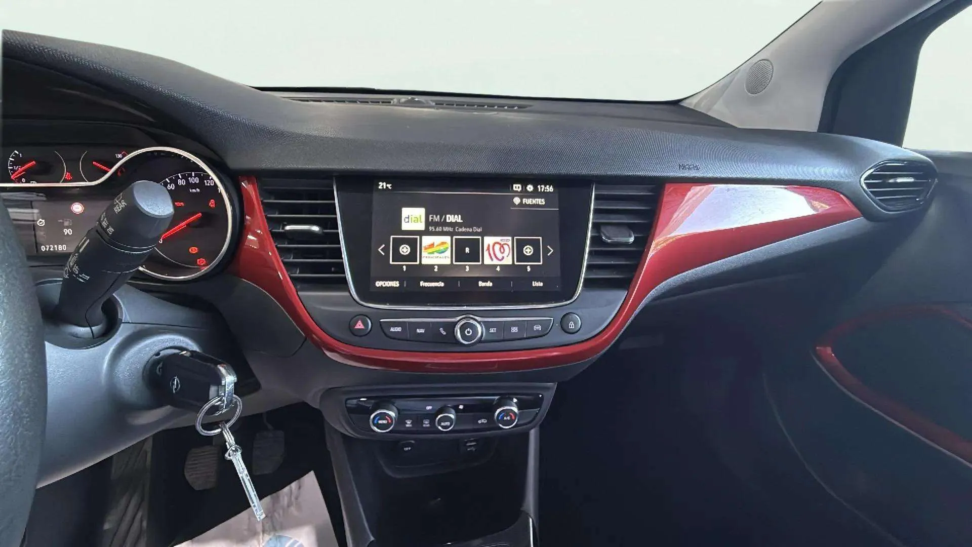 Opel Crossland 1.2 GS - foto 10