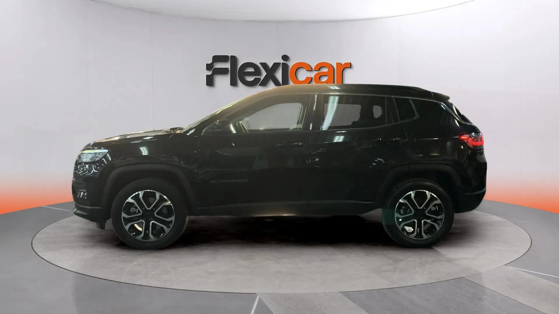 Jeep Compass 4xe 1.3 PHEV Limited AWD - foto 3