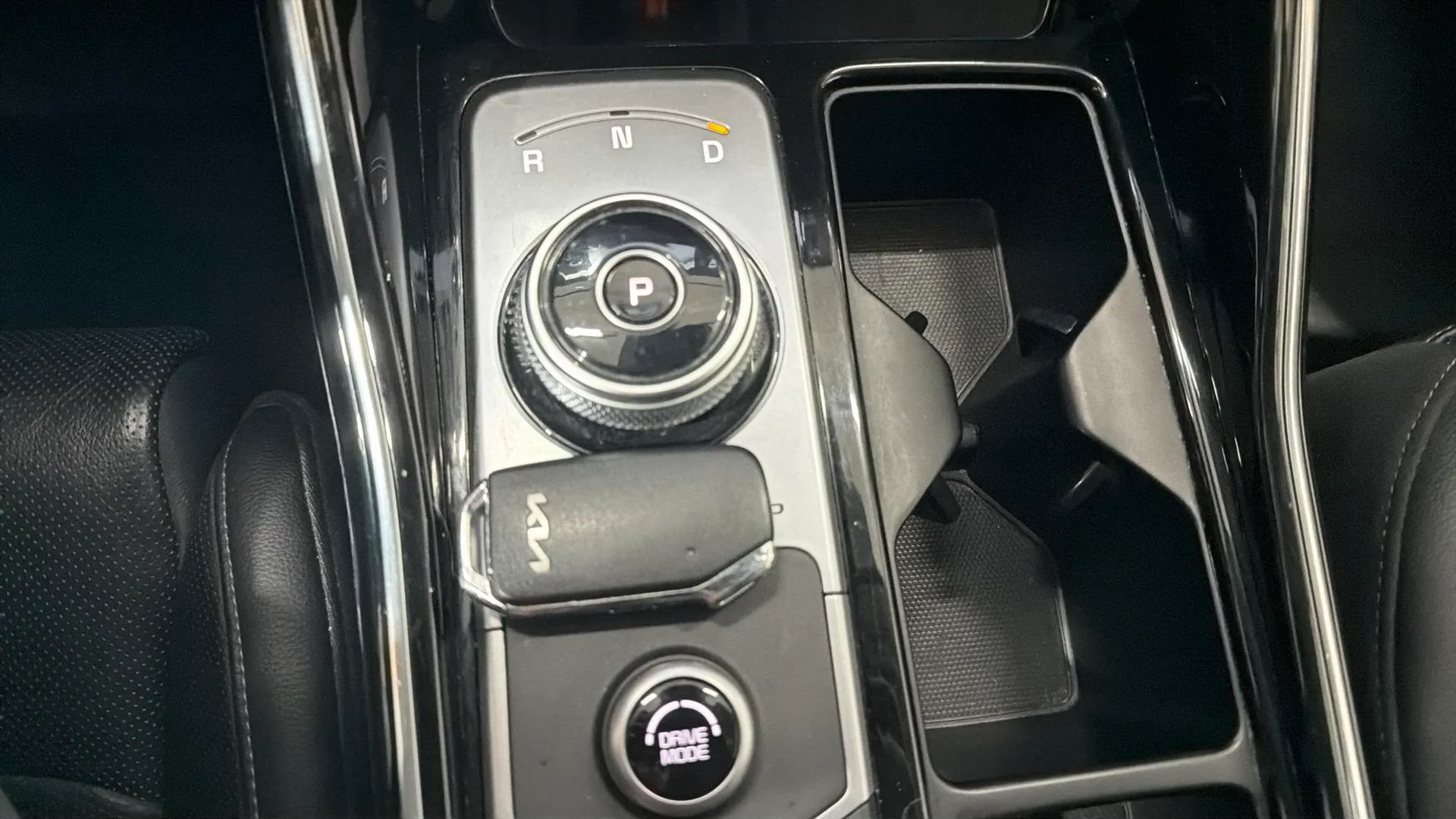Kia Sorento 1.6 T-GDi HEV Plus Edition 4x2 7 plazas - foto 16