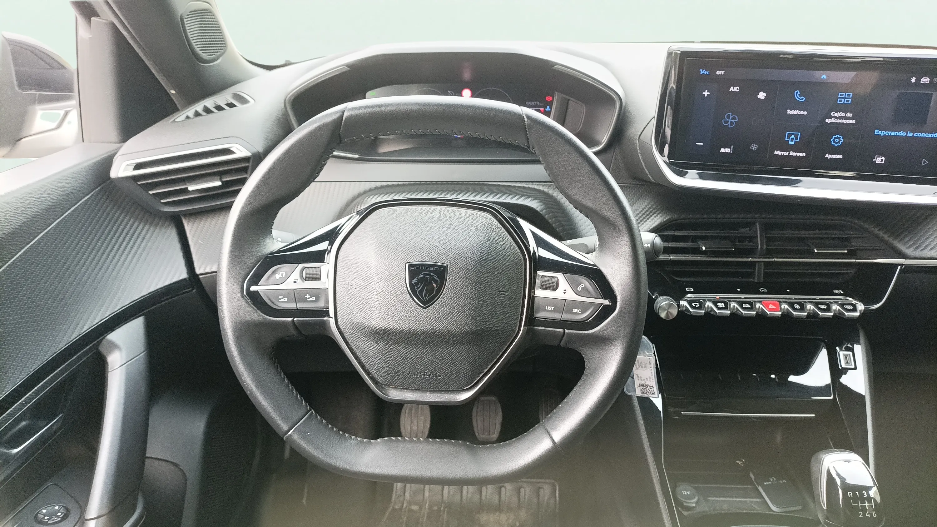 Peugeot 2008 Allure PureTech 100 - foto 9