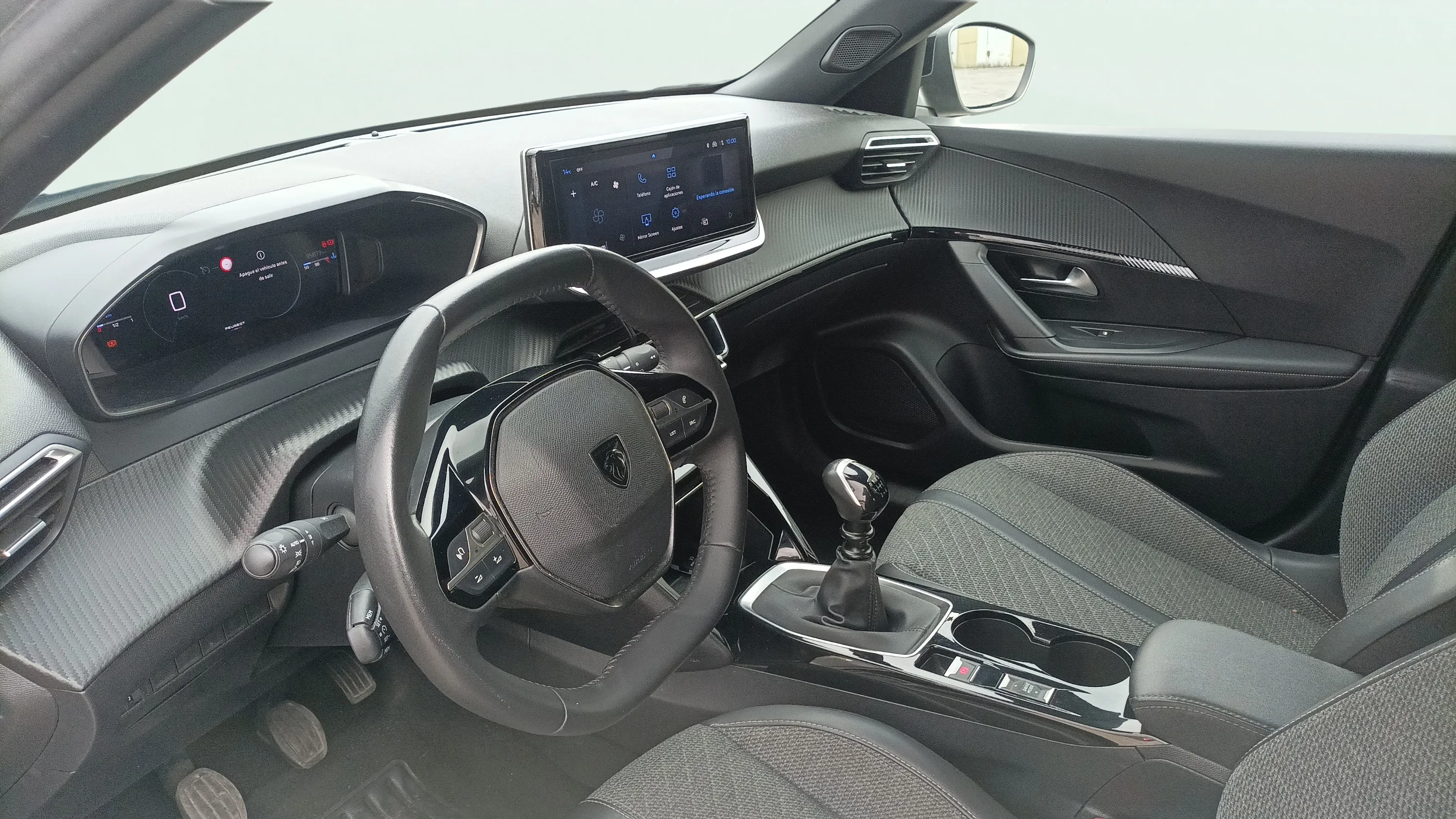 Peugeot 2008 Allure PureTech 100 - foto 15