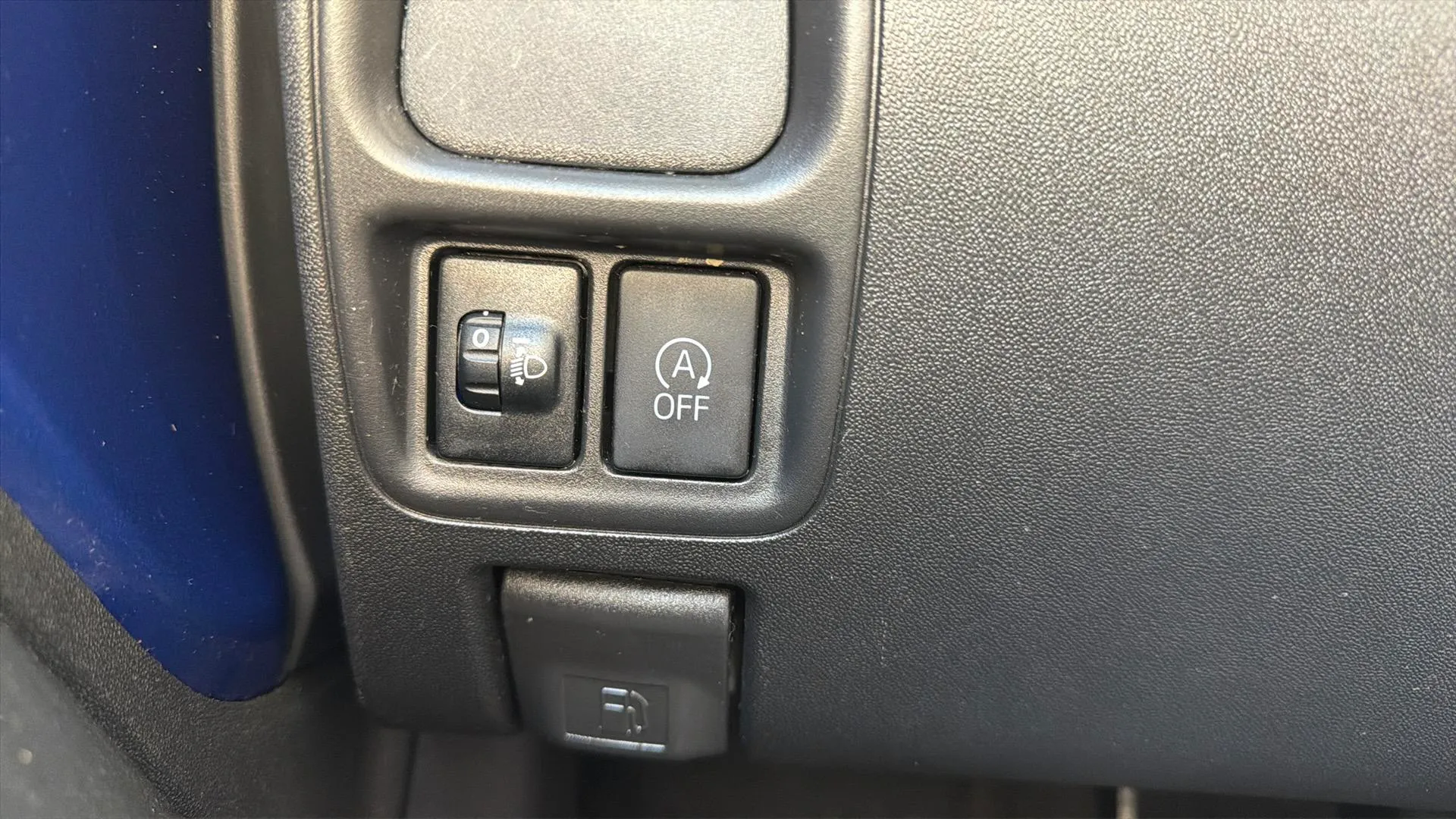 Peugeot 108 Active VTi - foto 24