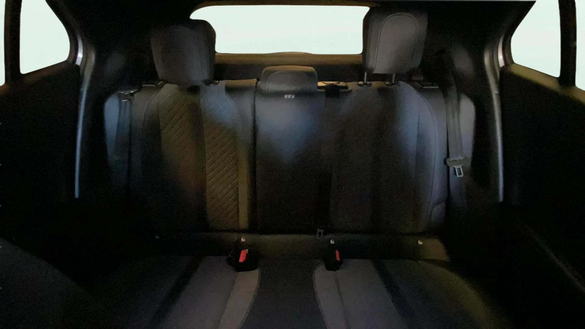 Peugeot 2008 Allure PureTech 100 - foto 18