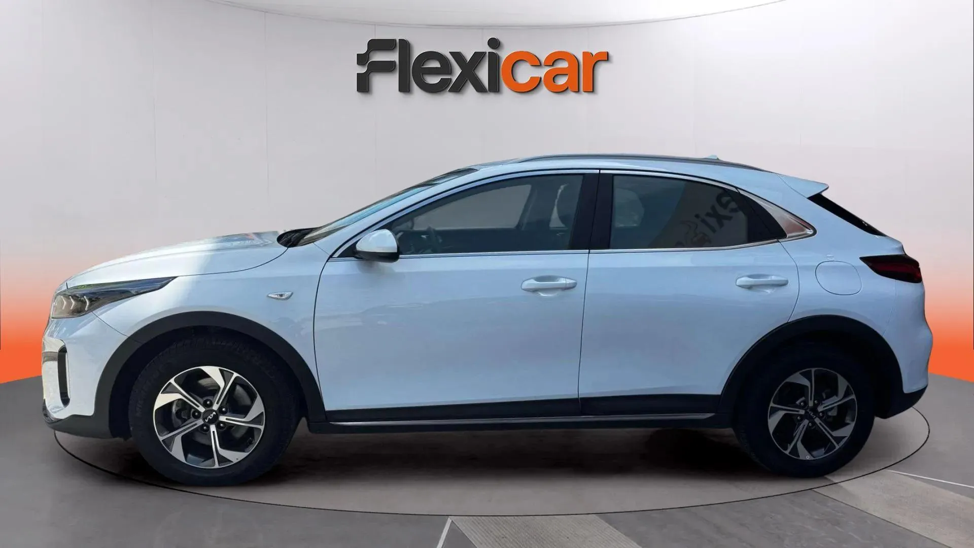 Kia XCeed 1.0 T-GDi Business - foto 9