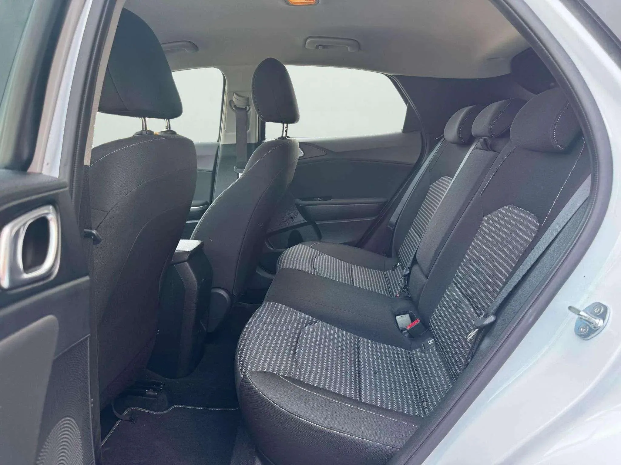 Kia XCeed 1.0 T-GDi Business - foto 18