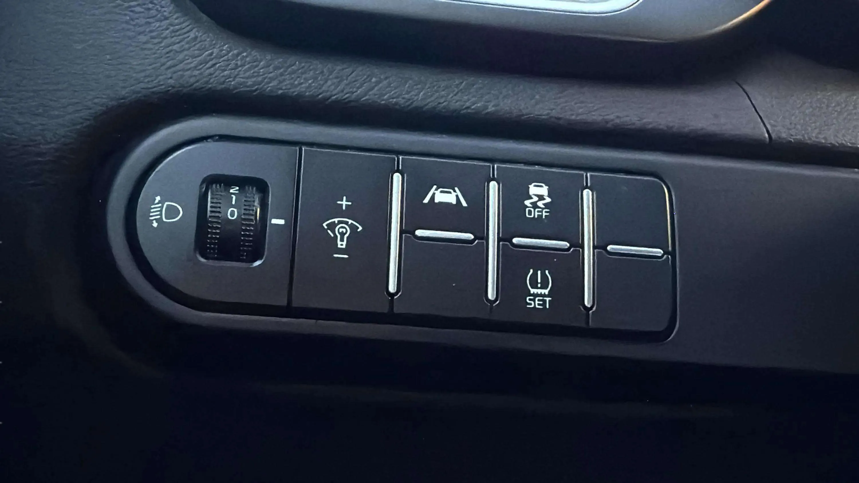 Kia XCeed 1.0 T-GDi Drive - foto 12
