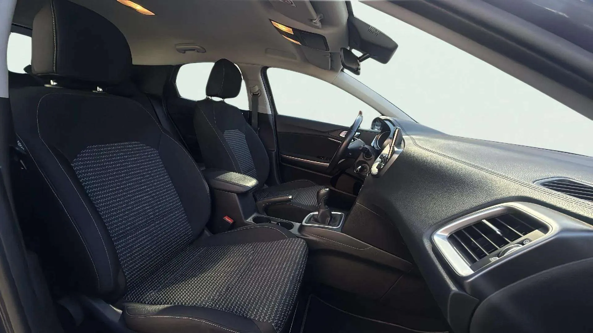 Kia XCeed 1.0 T-GDi Drive - foto 9