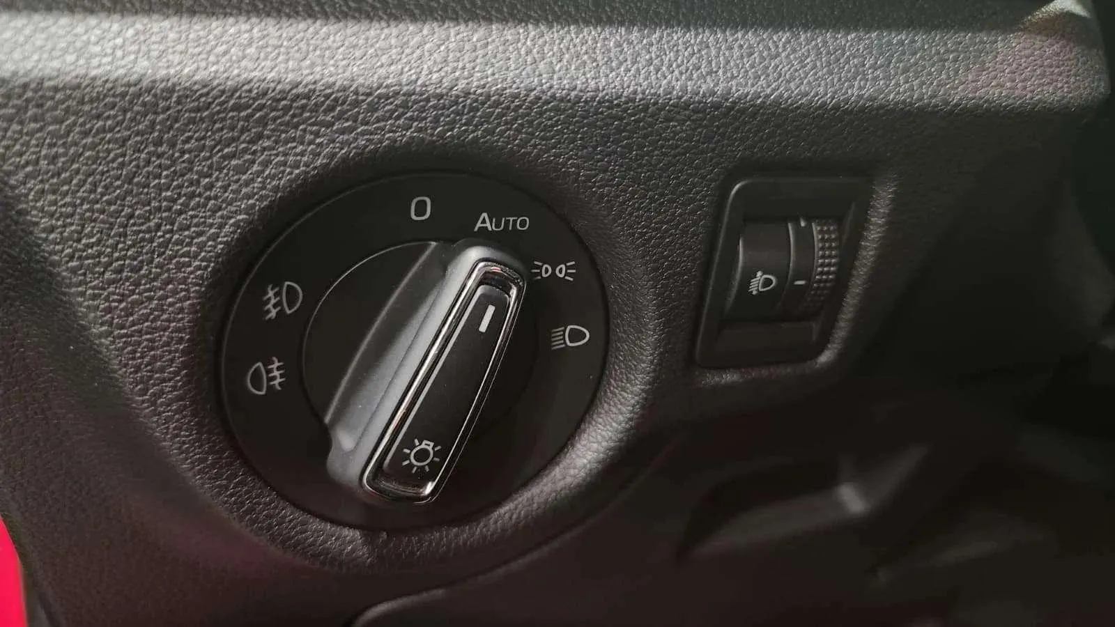 Škoda Kamiq 1.0 TSI Selection - foto 10