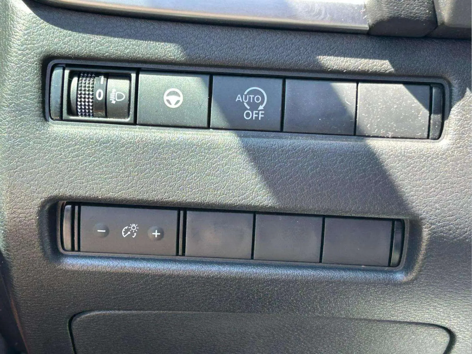 Nissan Qashqai DIG-T N-Connecta - foto 8