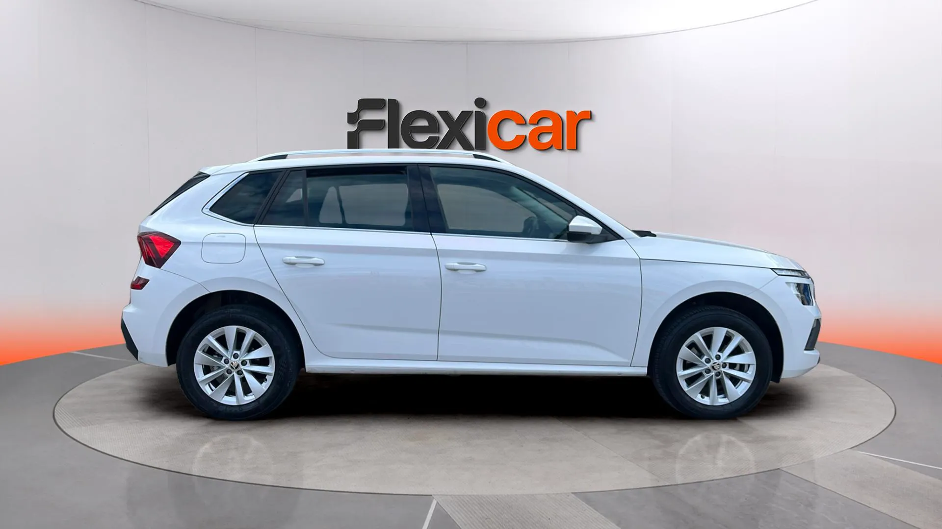 Škoda Kamiq 1.0 TSI Selection - foto 3
