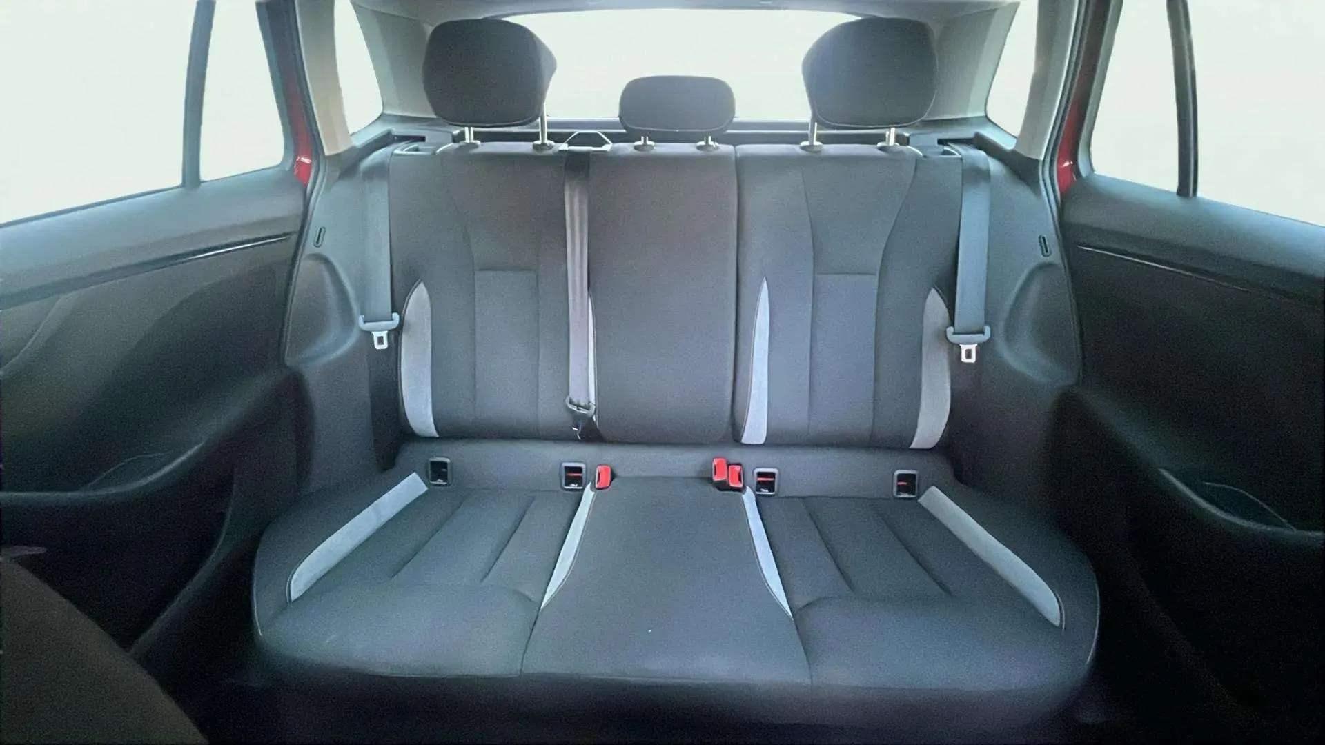 Škoda Kamiq 1.0 TSI Selection - foto 13