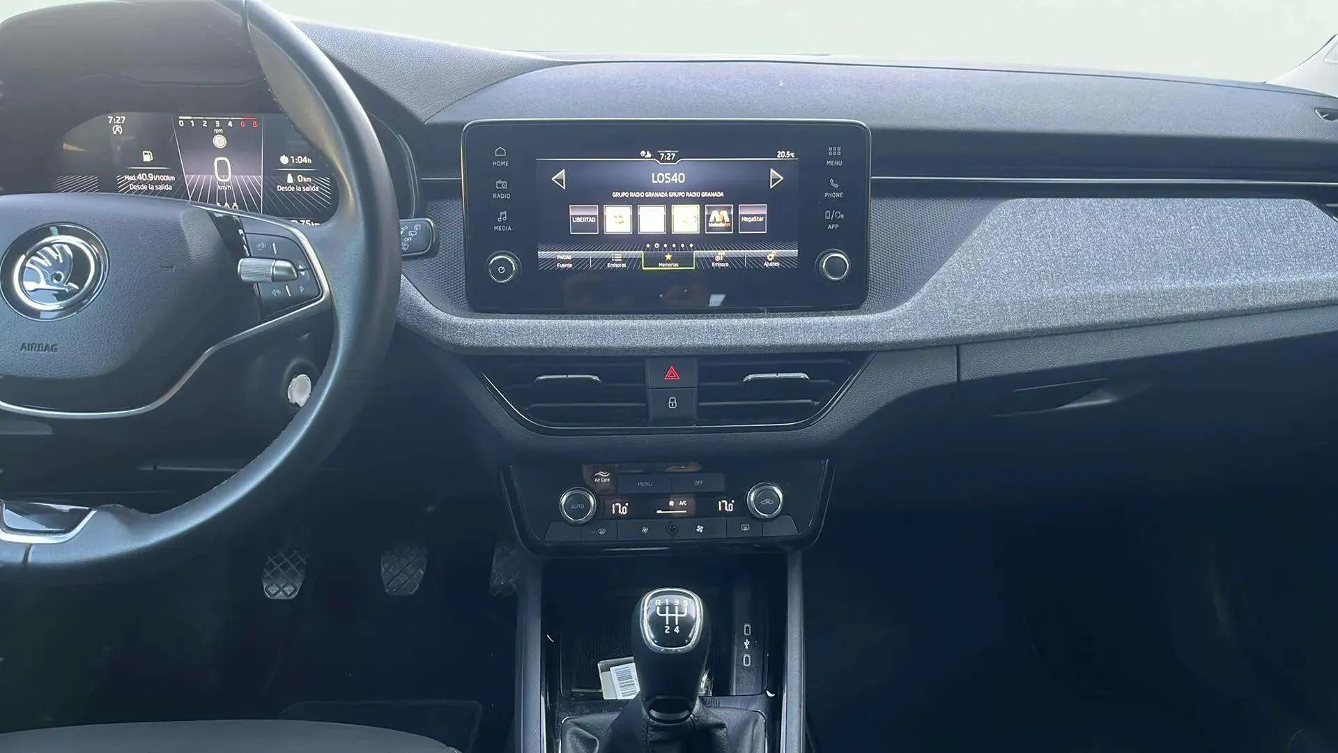 Škoda Kamiq 1.0 TSI Selection - foto 8