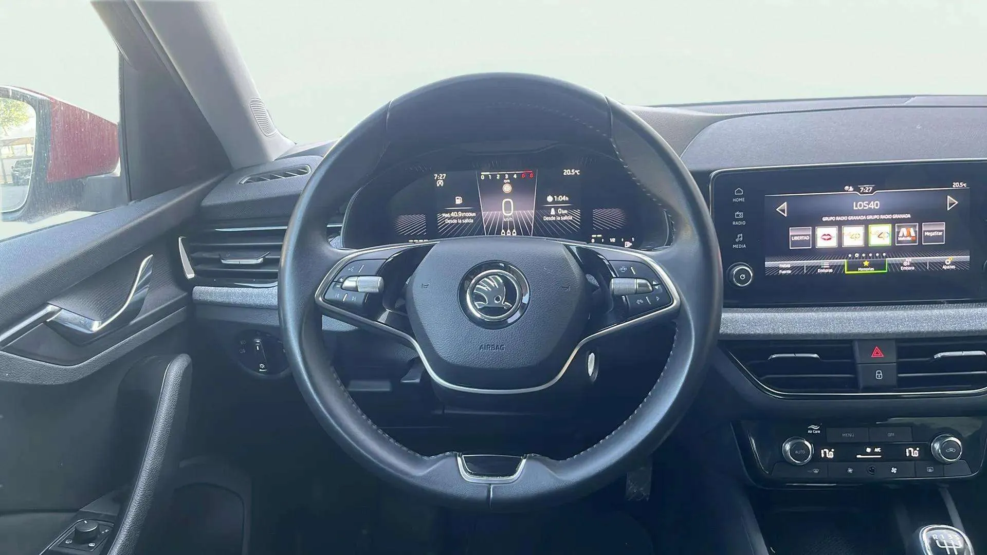 Škoda Kamiq 1.0 TSI Selection - foto 9