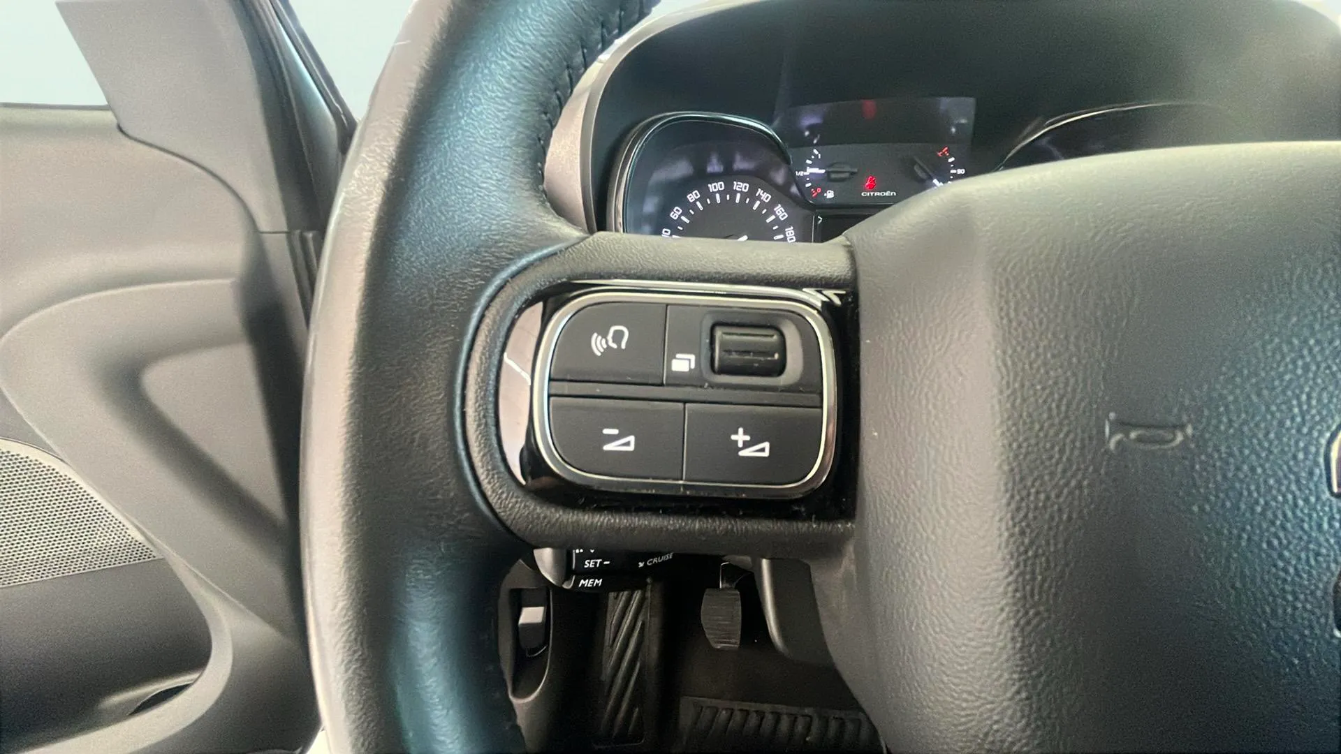 Citroën C3 Aircross PureTech BVM6 YOU - foto 20