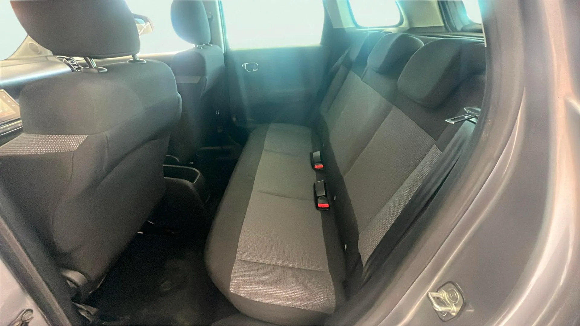 Citroën C3 Aircross PureTech BVM6 YOU - foto 10