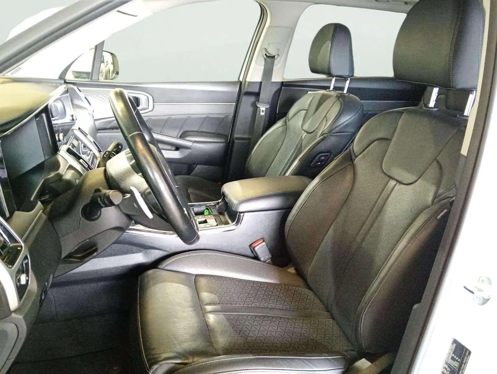 Kia Sorento 1.6 T-GDi HEV Plus Edition 4x2 7 plazas - foto 20