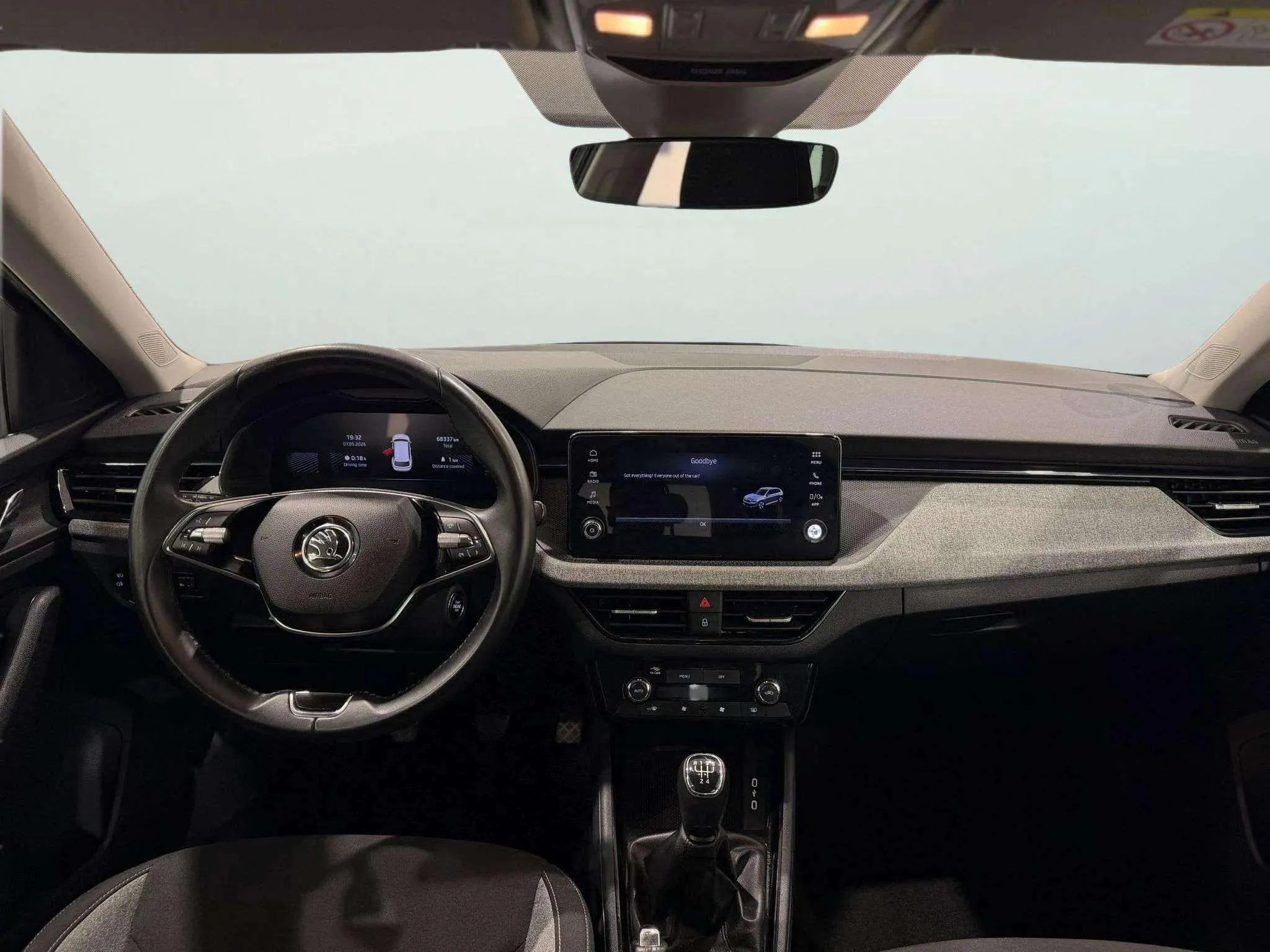 Škoda Kamiq 1.0 TSI Selection - foto 8