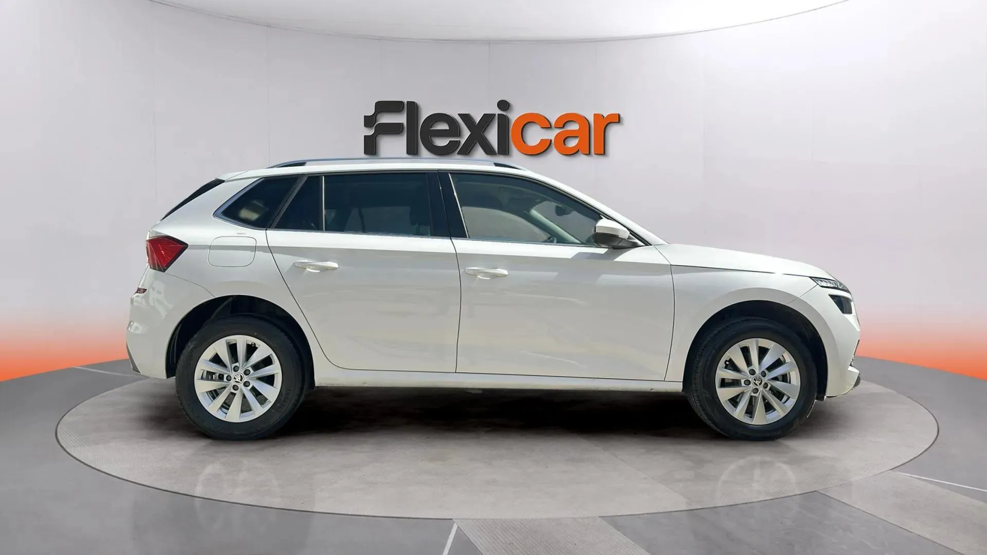 Škoda Kamiq 1.0 TSI Active - foto 5