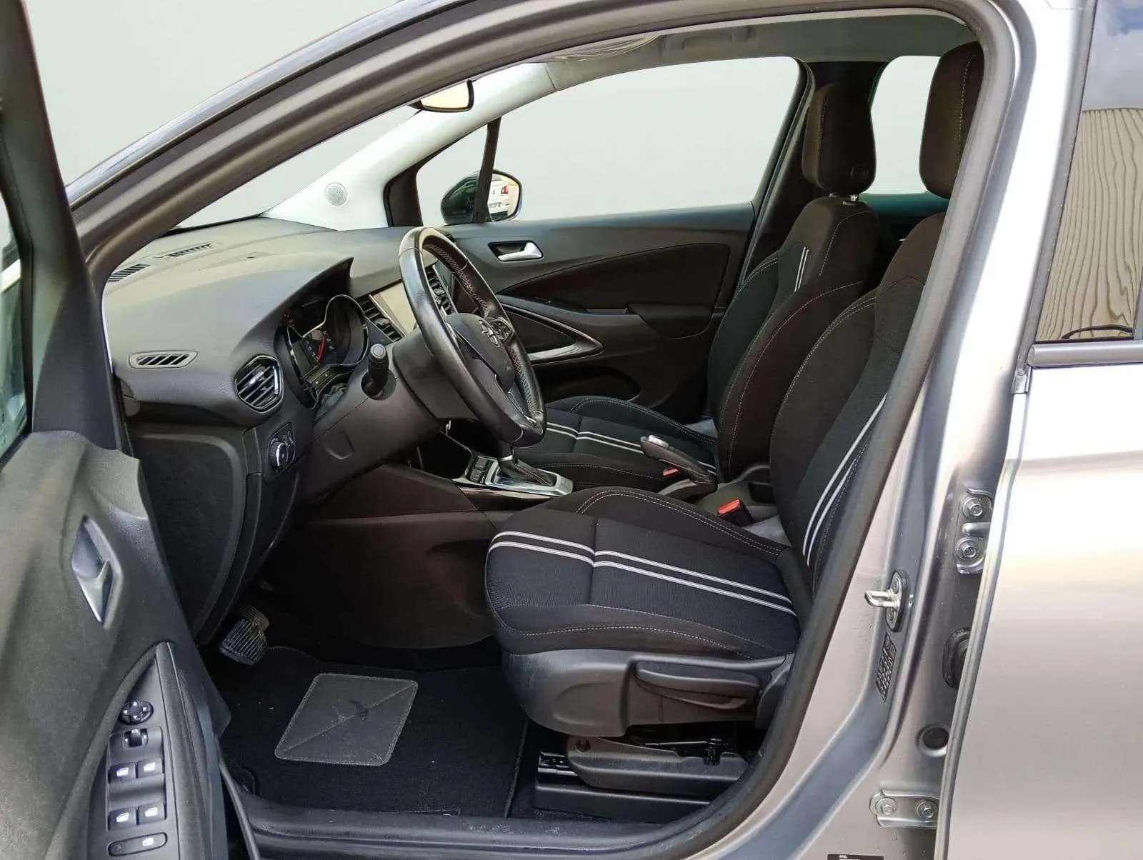 Opel Crossland 1.2 Elegance AT6 - foto 16