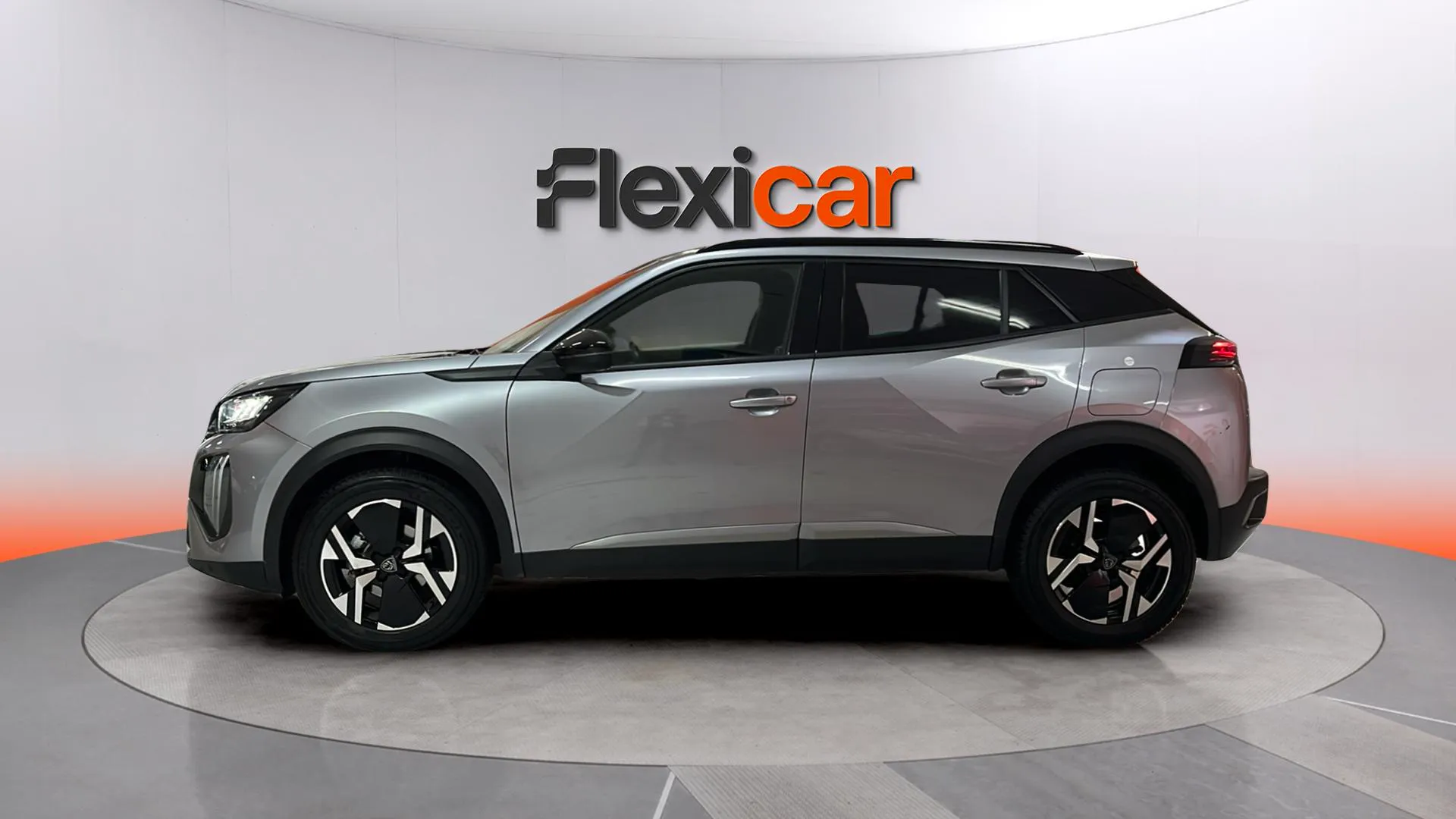Peugeot 2008 Allure PureTech 100 - foto 4