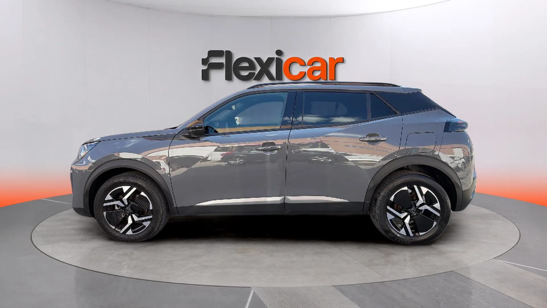 Peugeot 2008 Allure PureTech 130 EAT8 - foto 4
