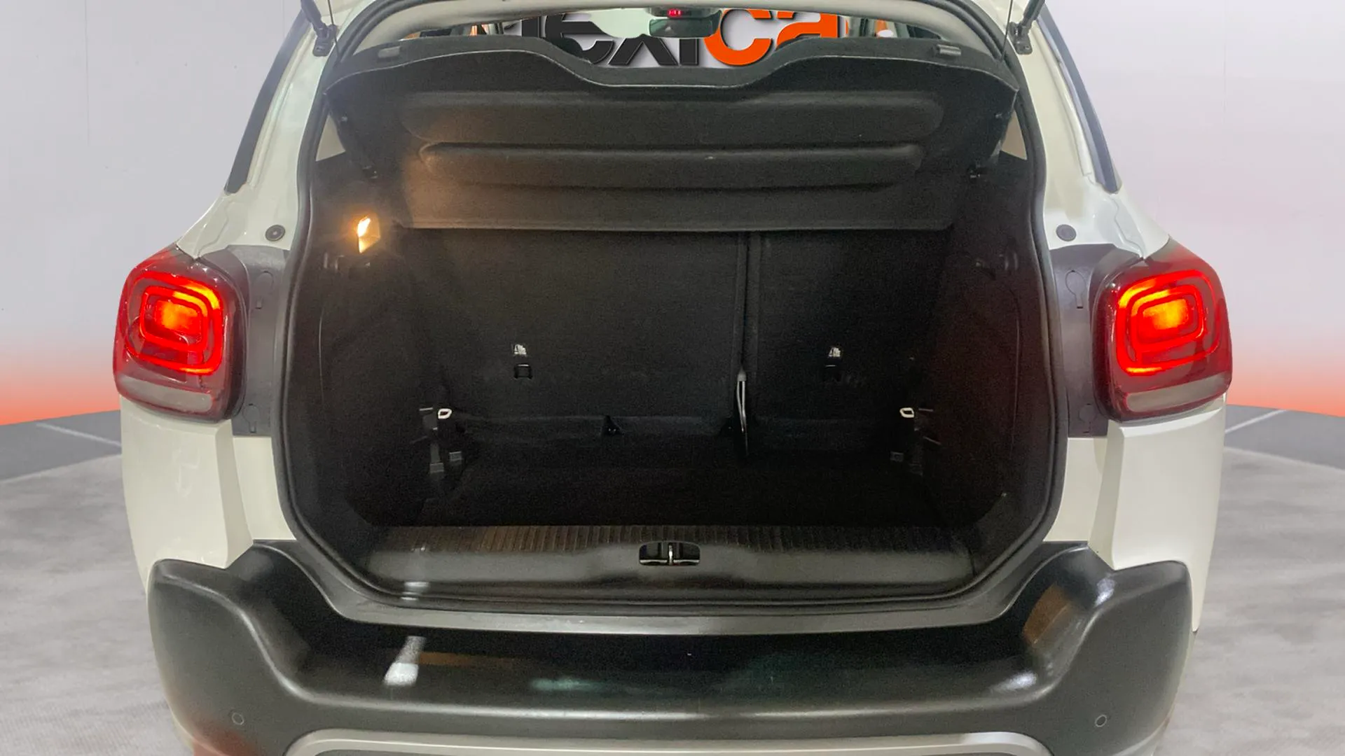 Citroën C3 Aircross PureTech BVM6 YOU - foto 15