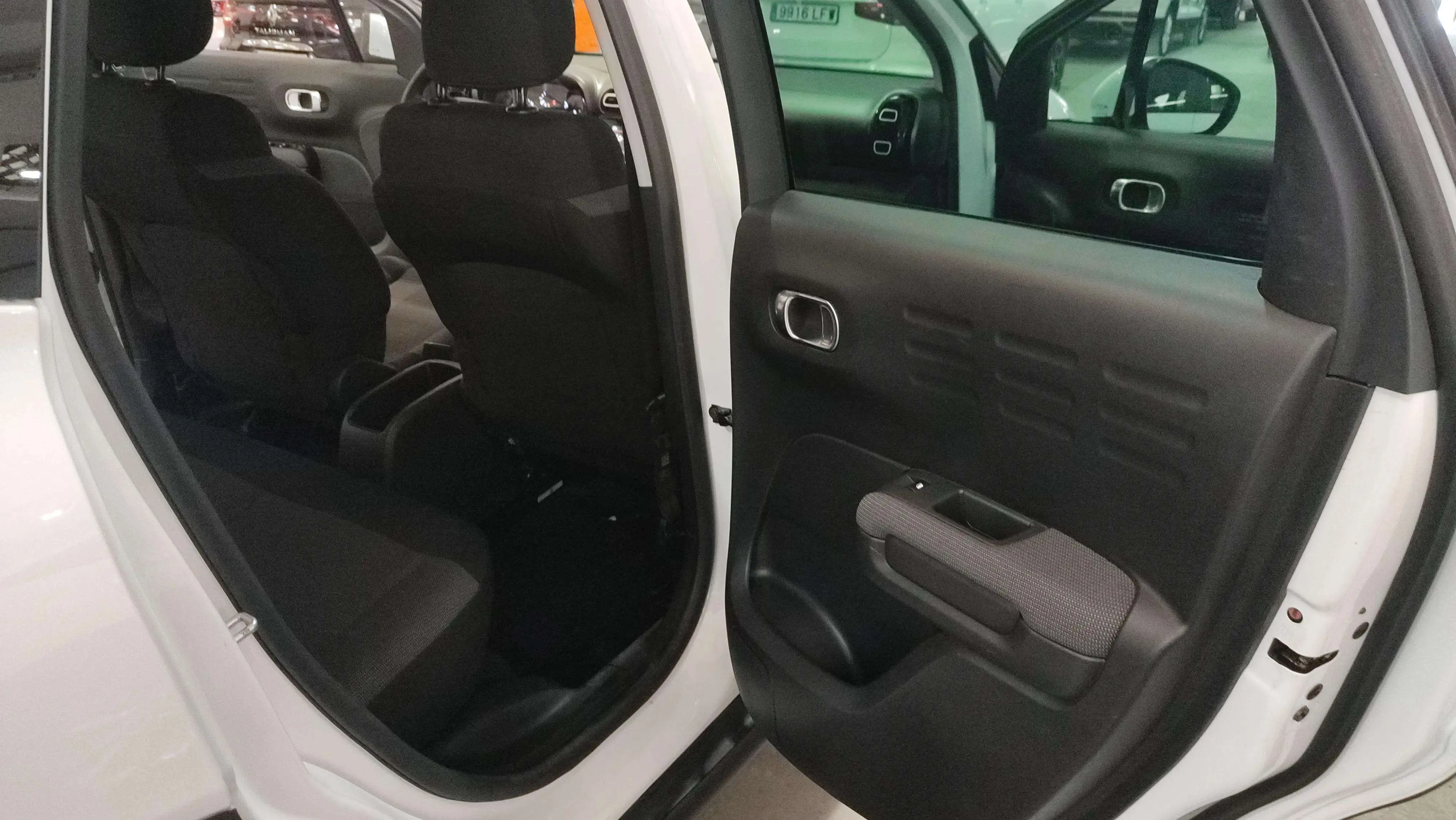 Citroën C3 Aircross PureTech Plus - foto 11