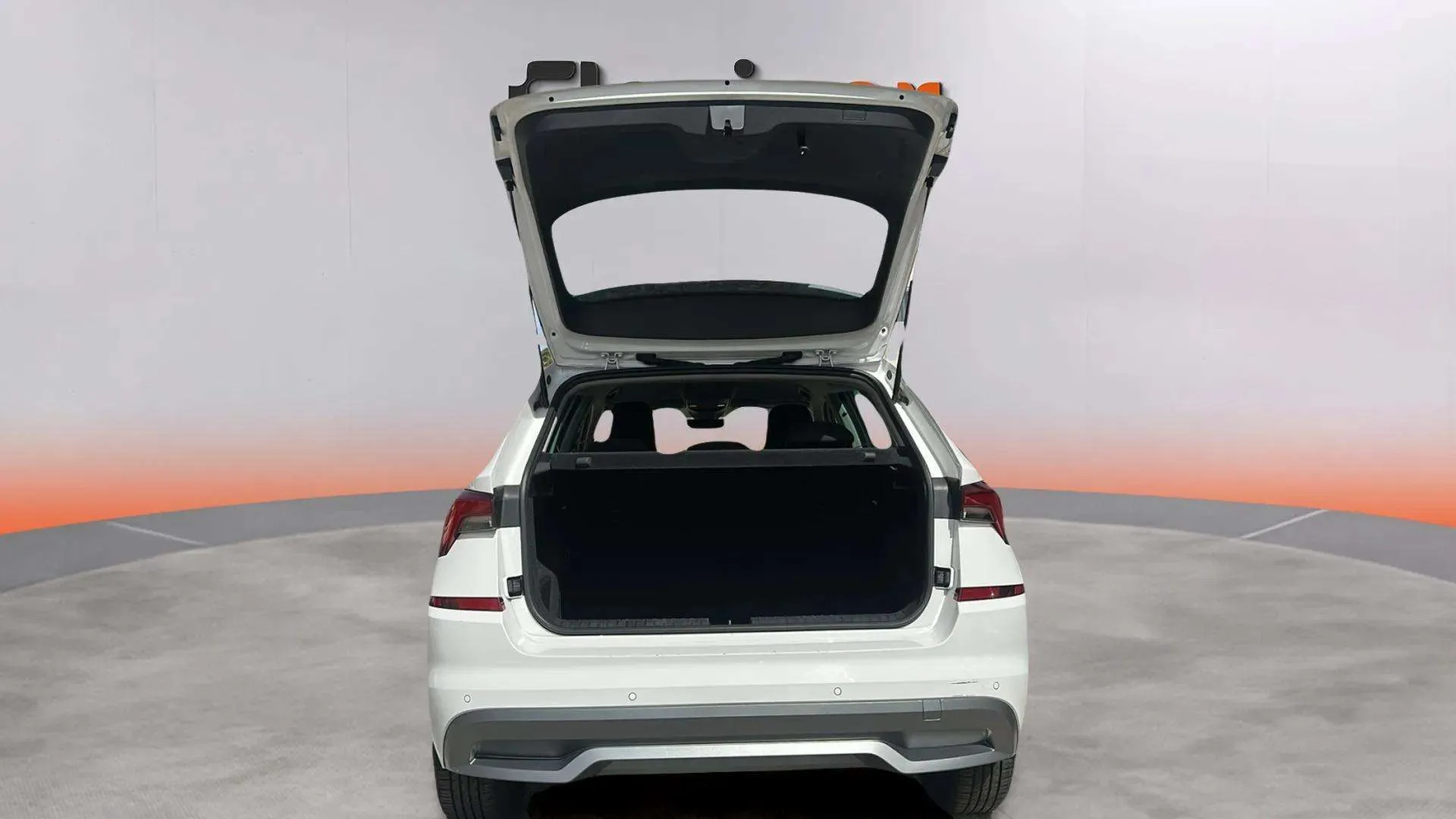 Škoda Kamiq 1.0 TSI Ambition - foto 16