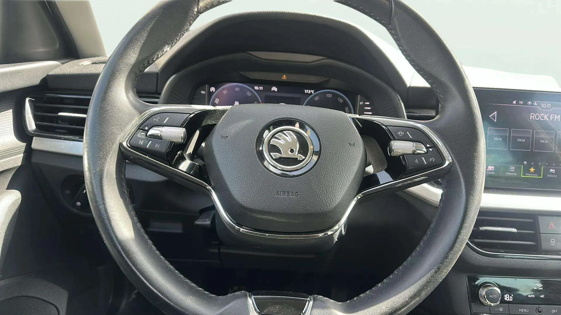 Škoda Kamiq 1.0 TSI Ambition - foto 9