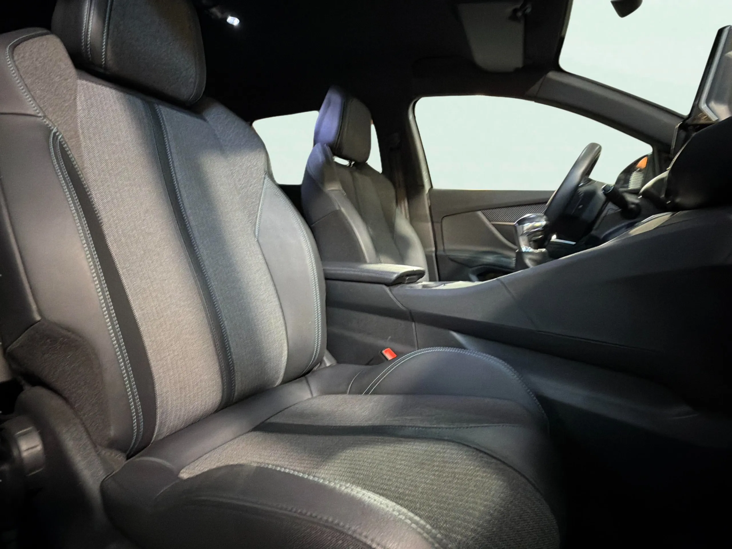 Peugeot 5008 1.2 PureTech Allure Pack - foto 16